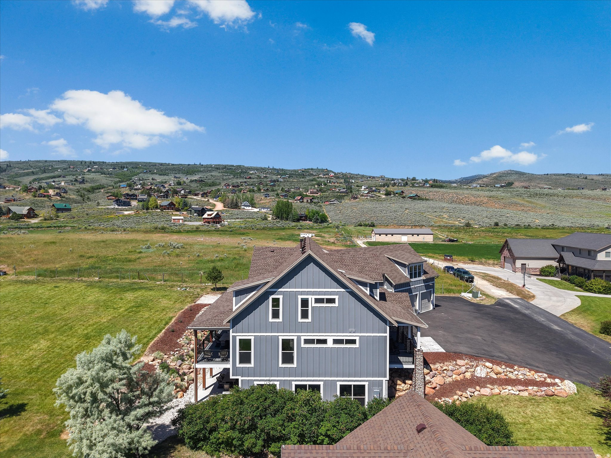 main property photo 80