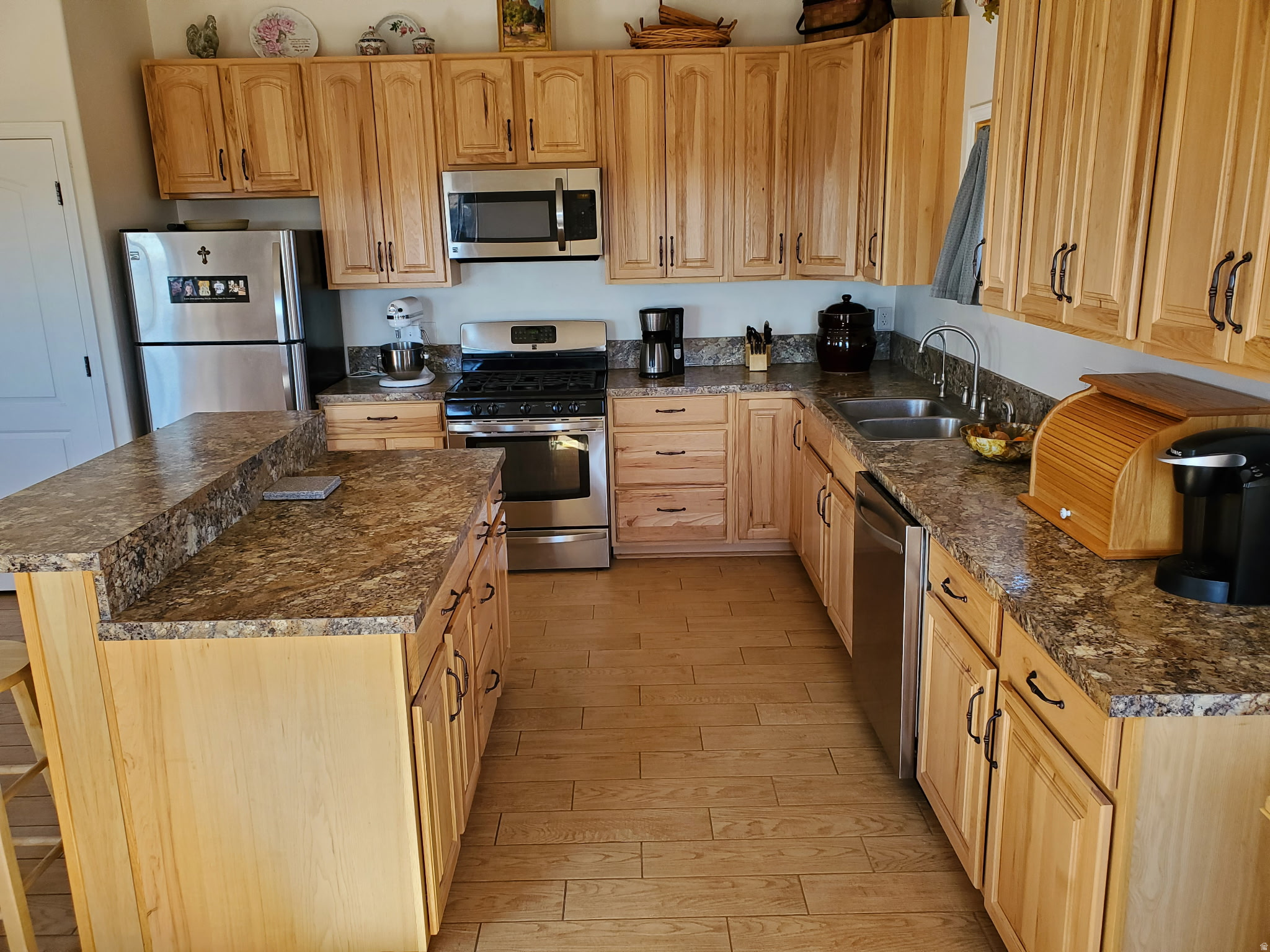 main property photo 8