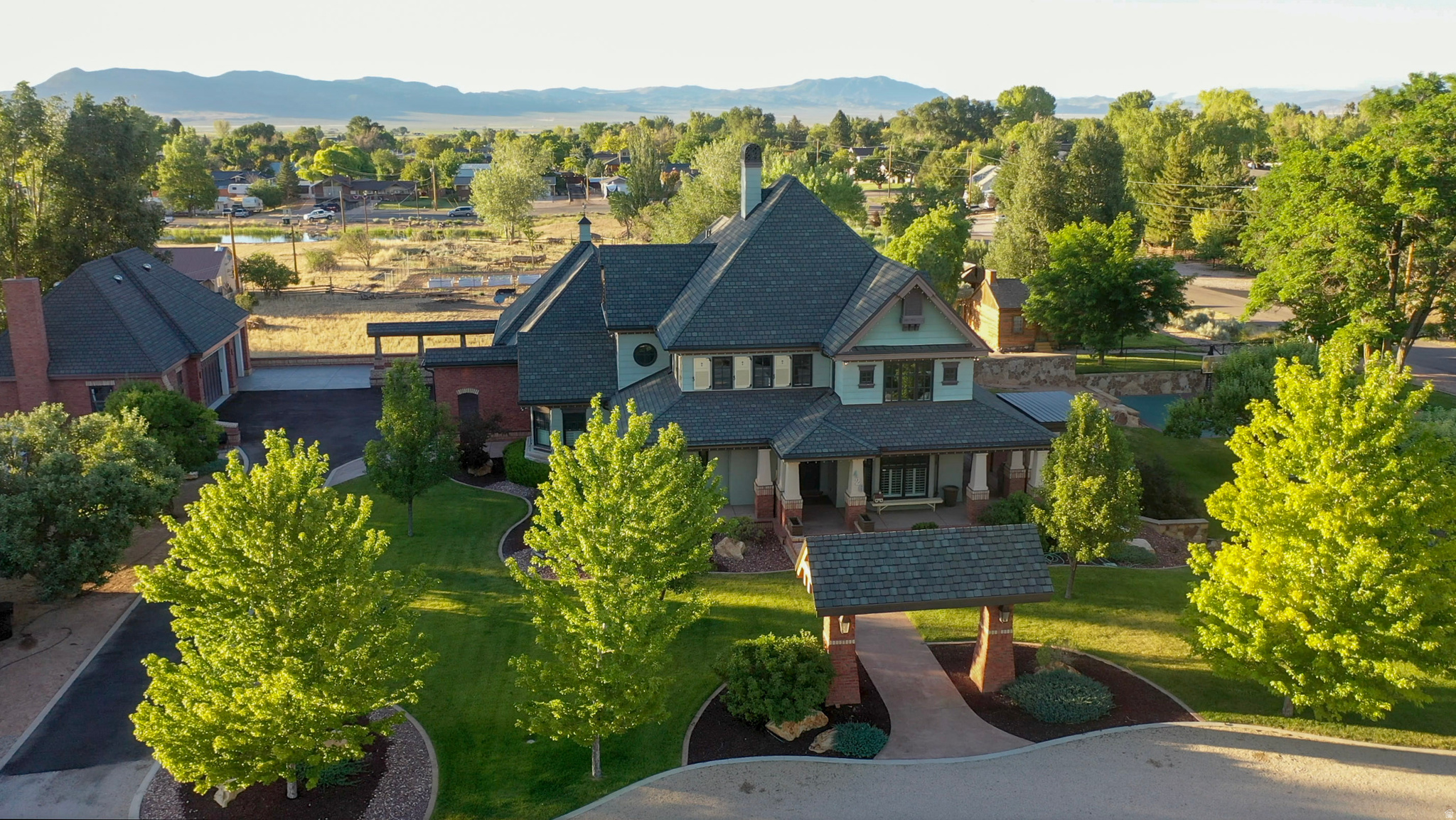 main property photo 106
