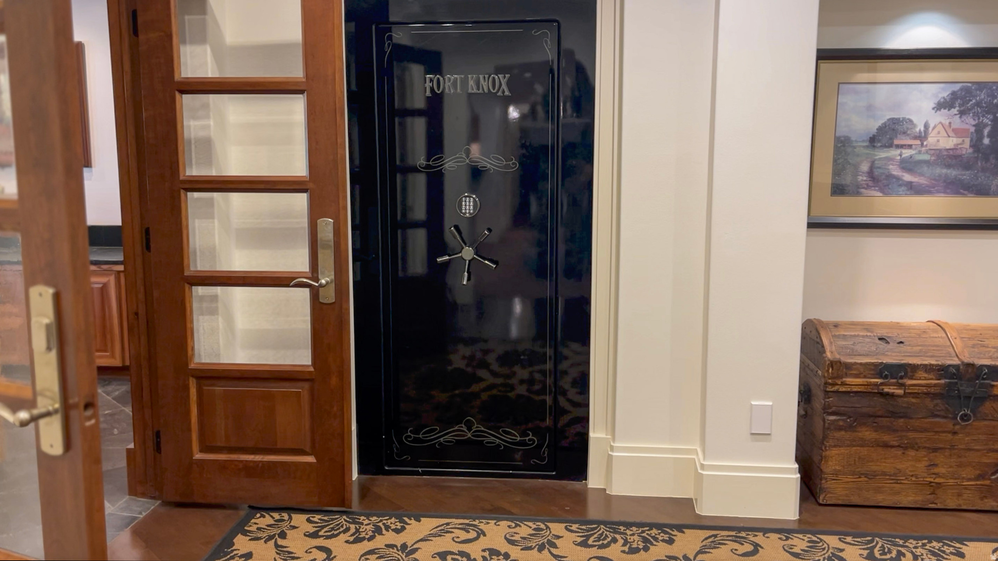main property photo 59