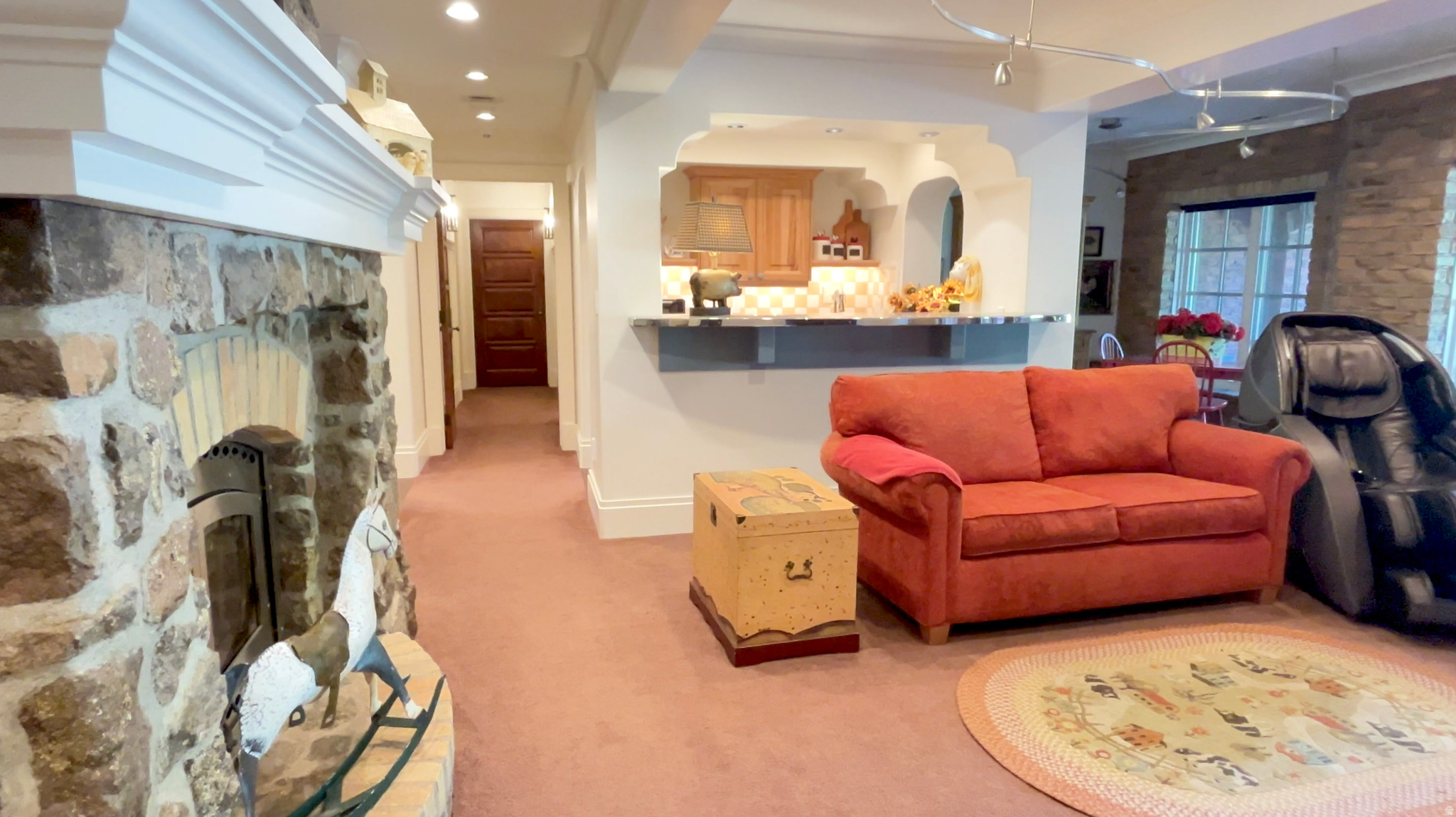 main property photo 60