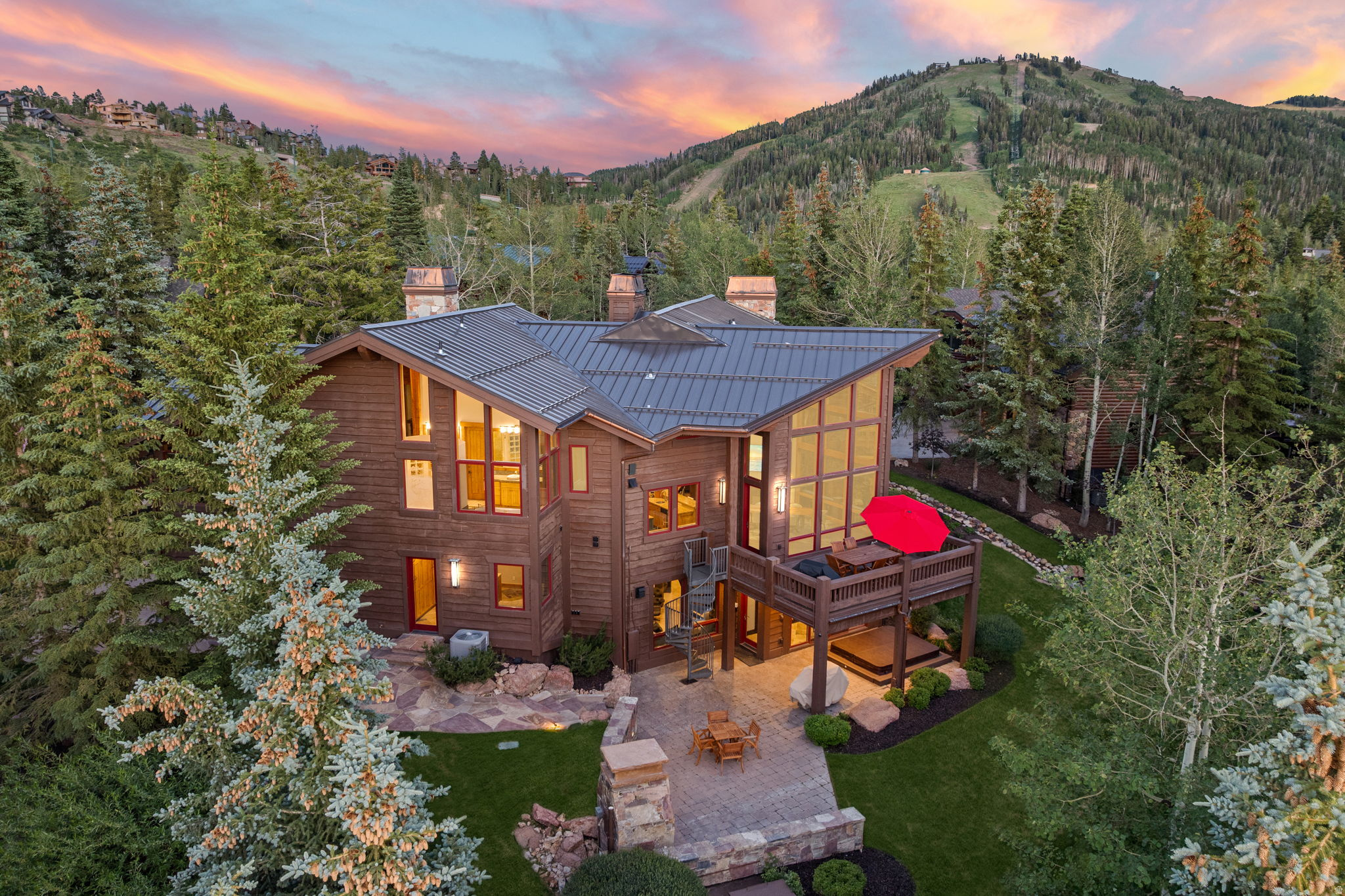 main property photo 0