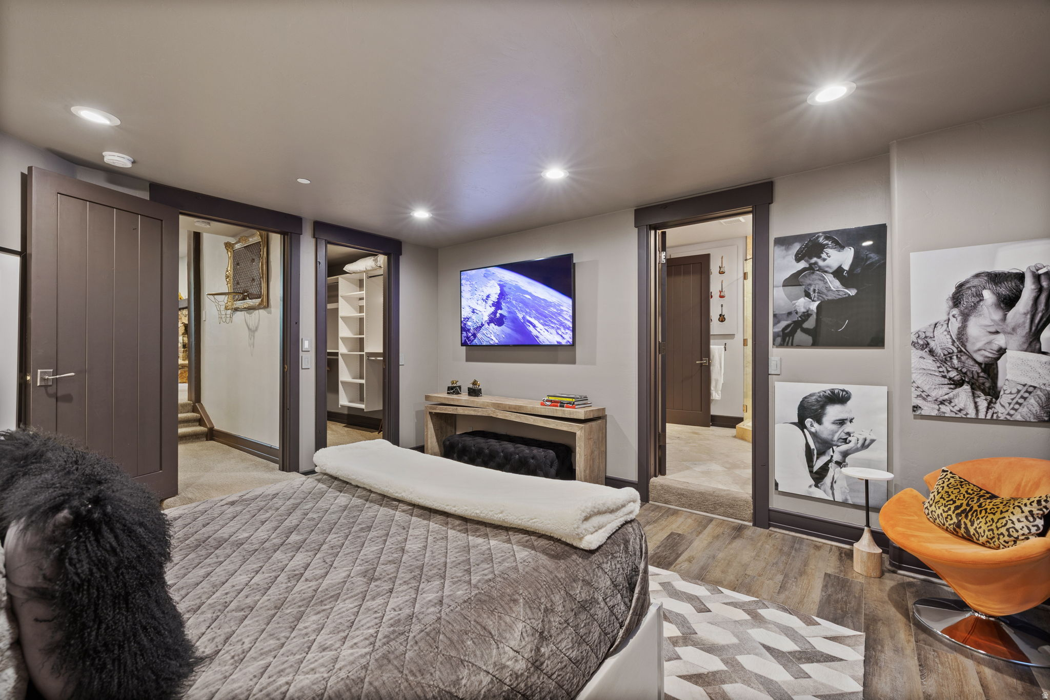 main property photo 50