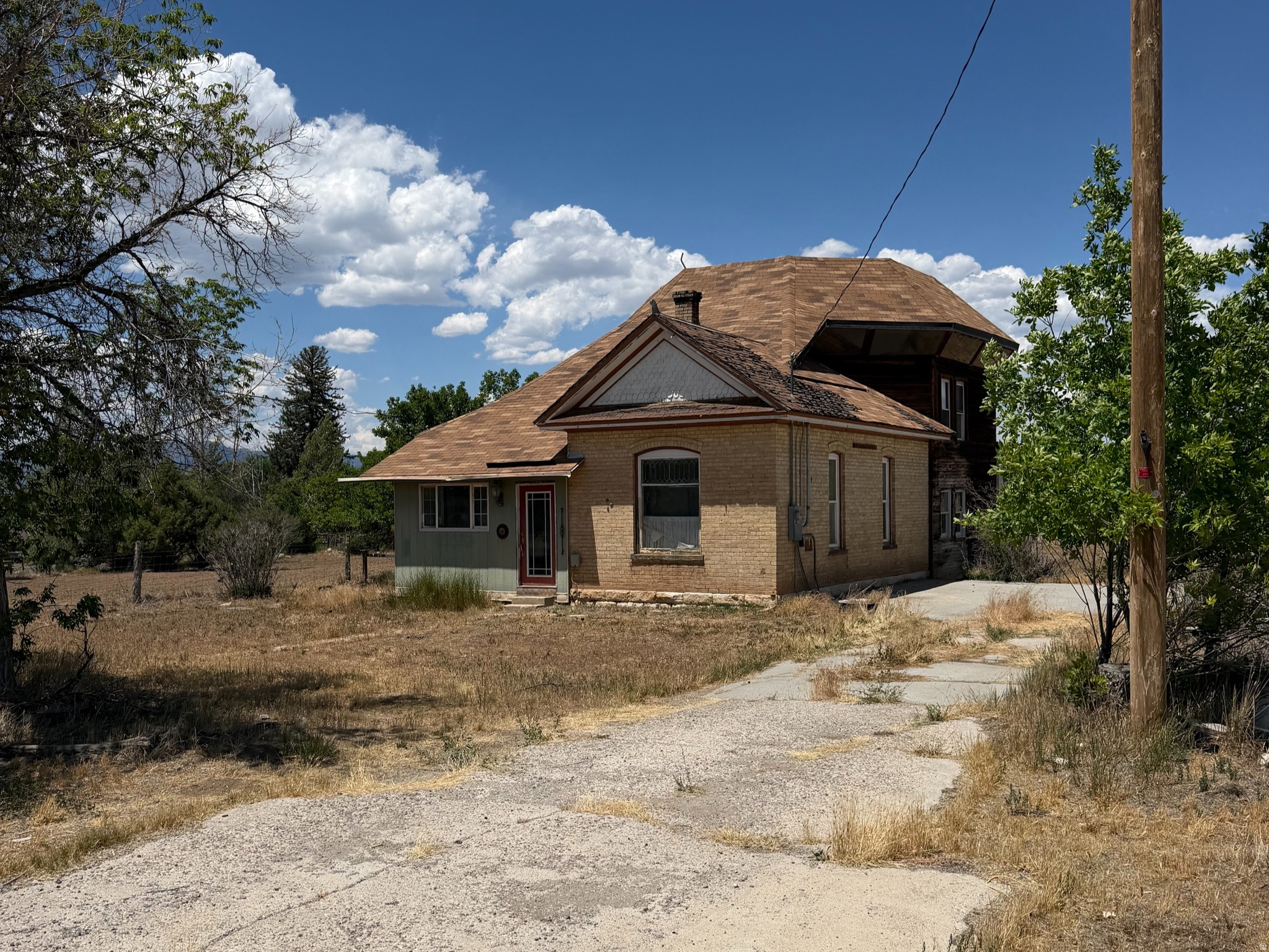 main property photo 0