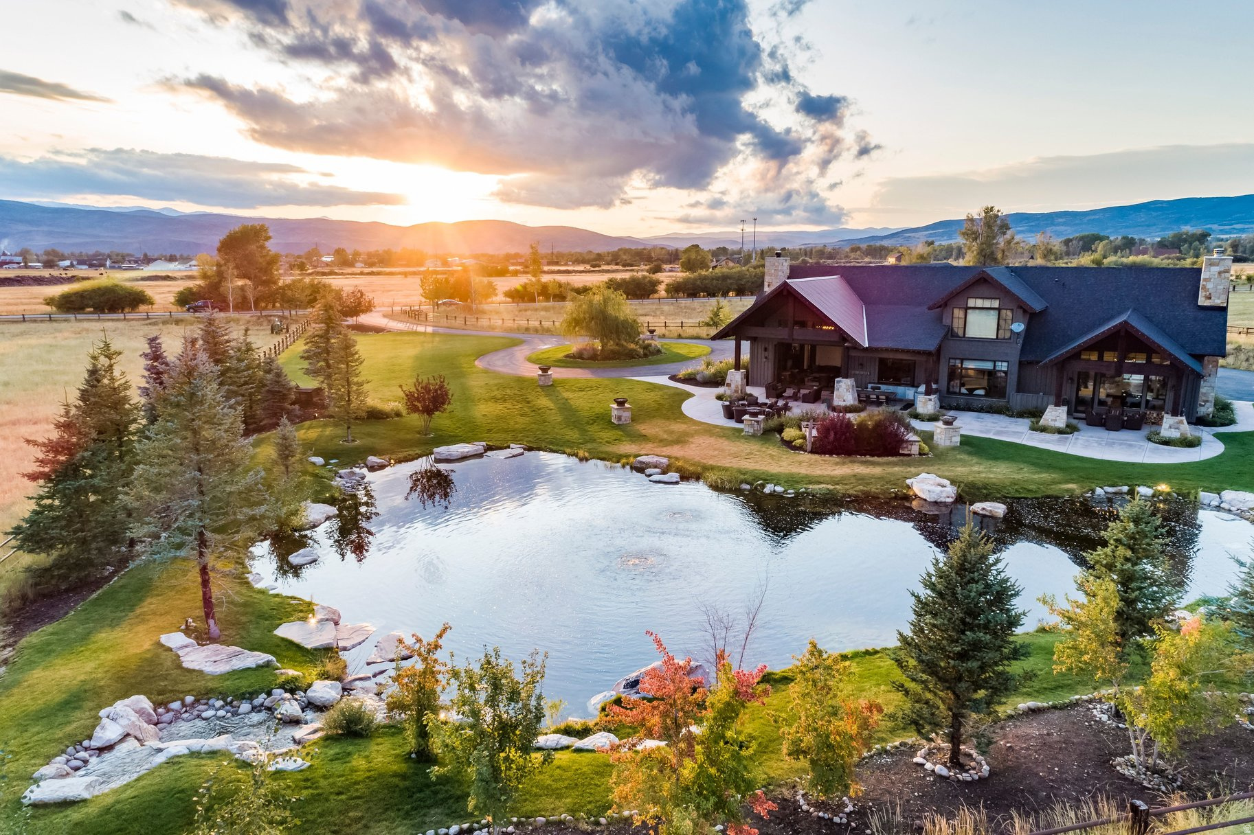 main property photo 0