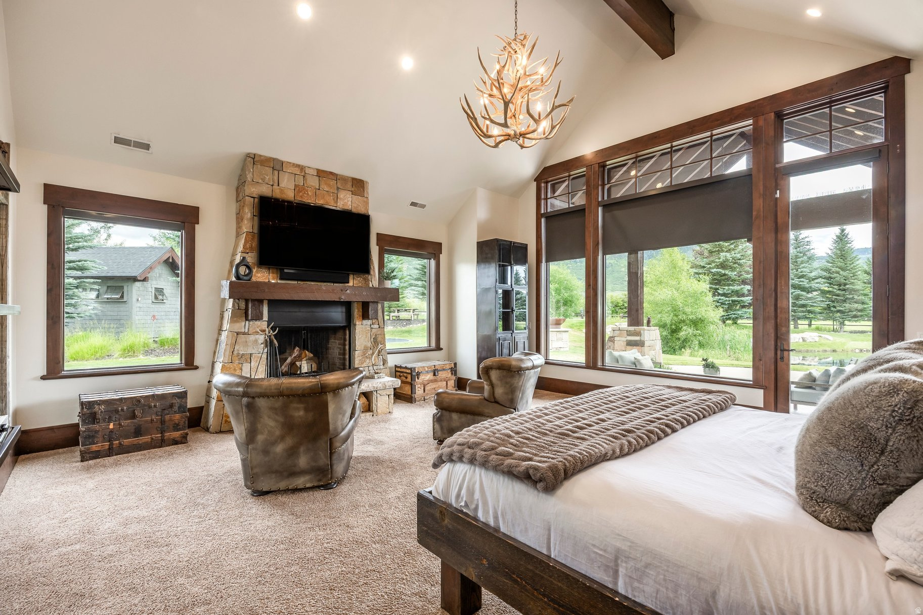 main property photo 99
