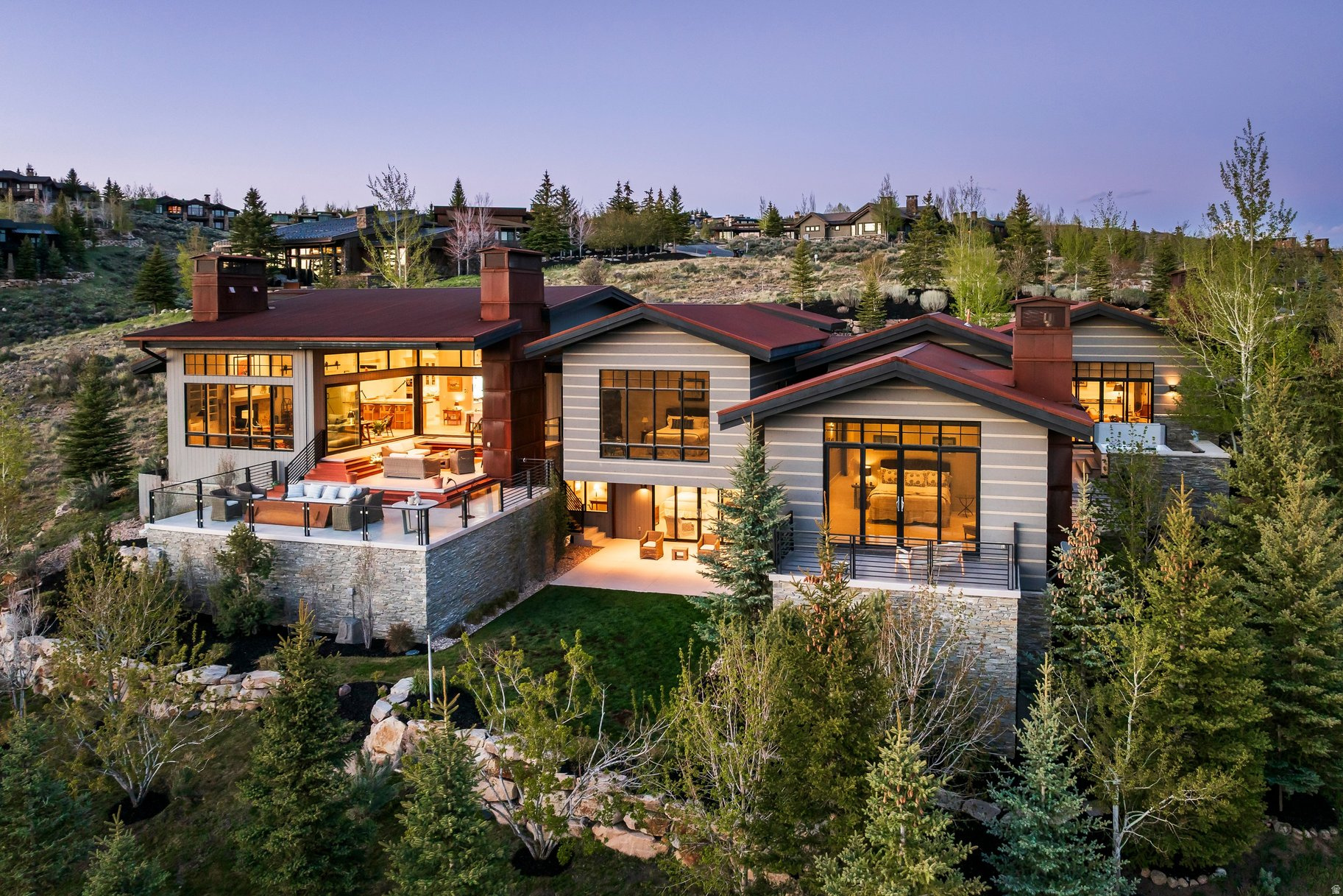 main property photo 0