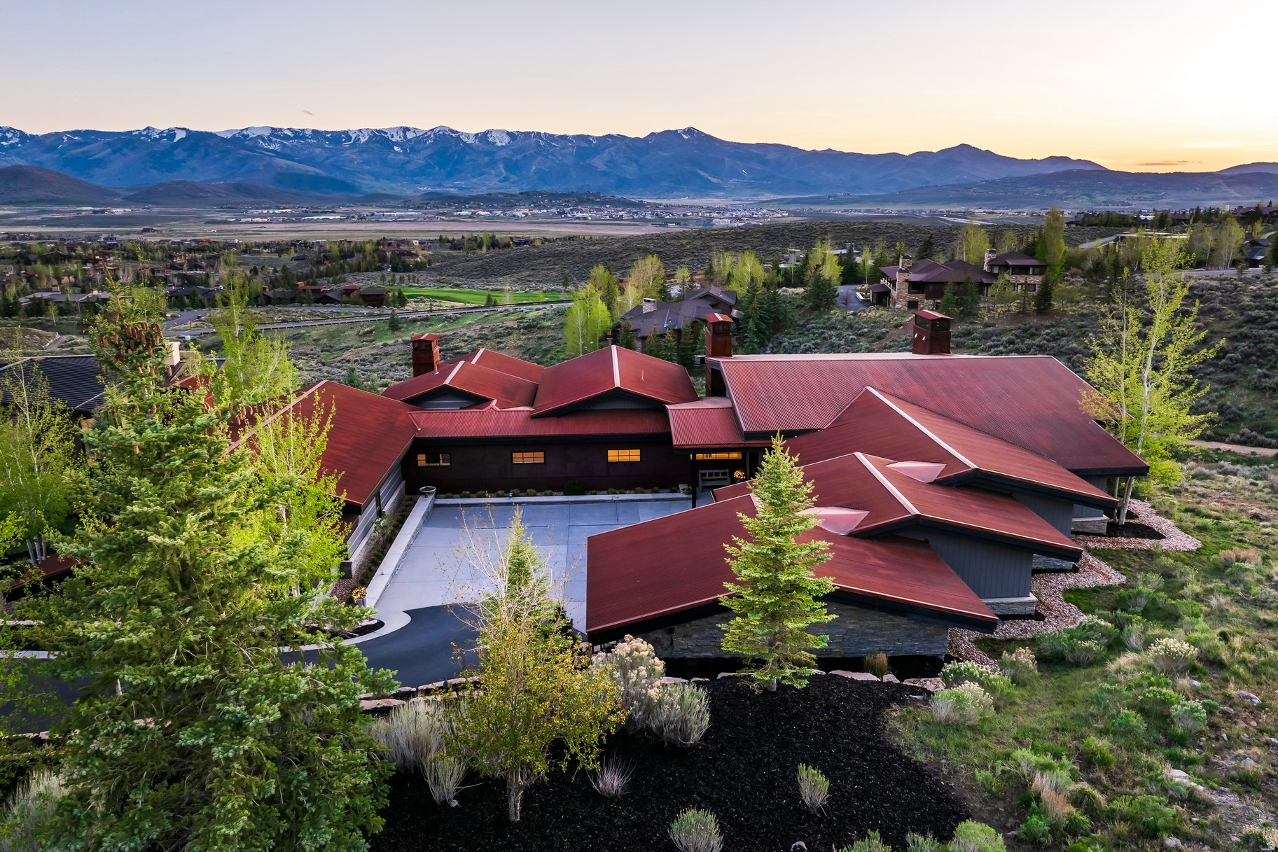 main property photo 74