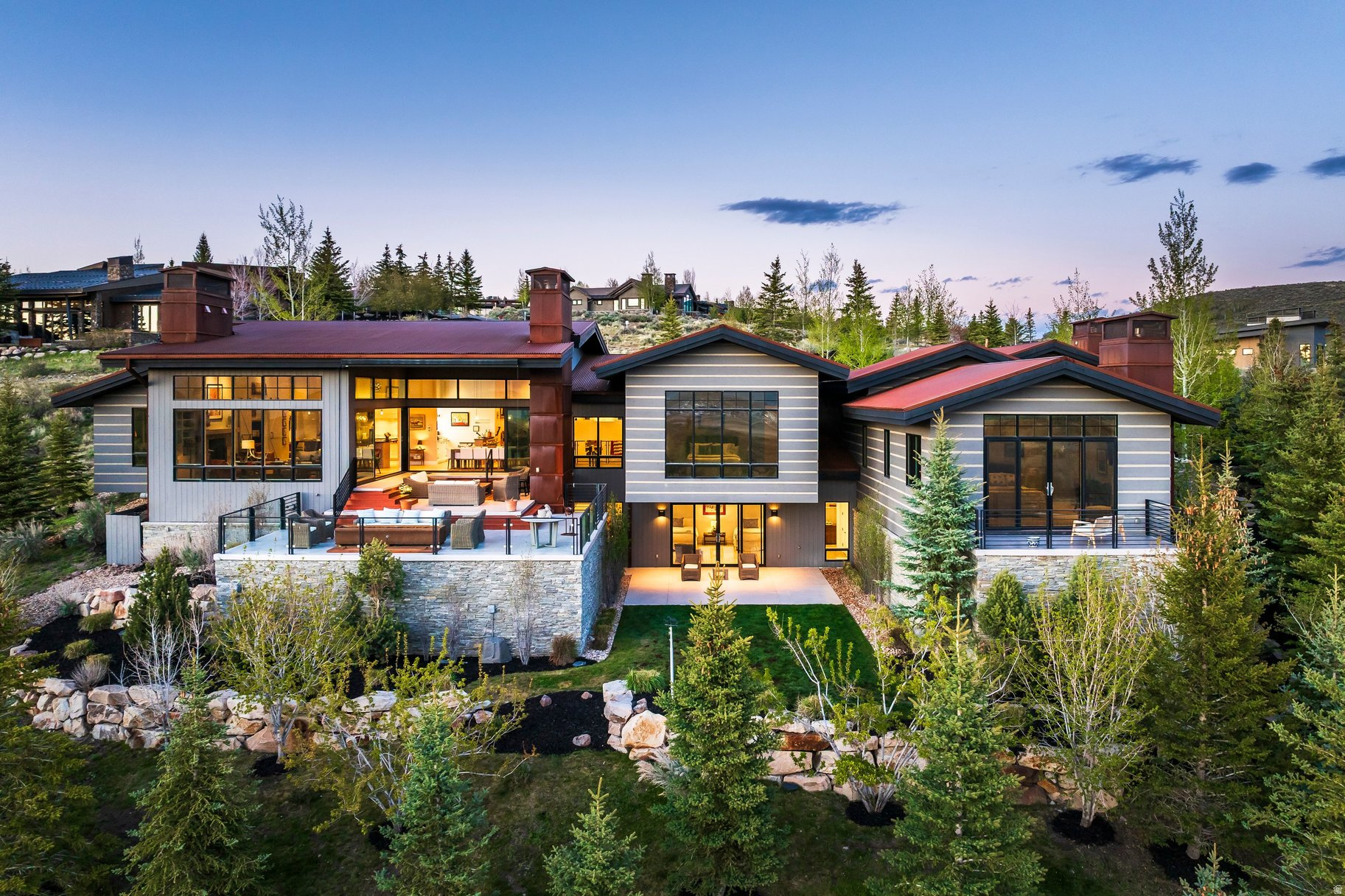 main property photo 75
