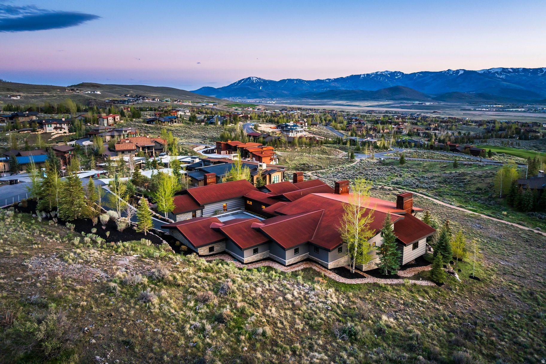 main property photo 77