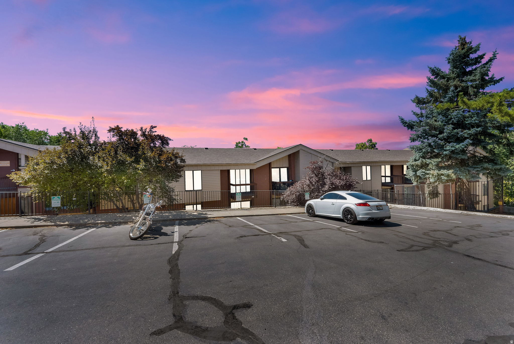 main property photo 0
