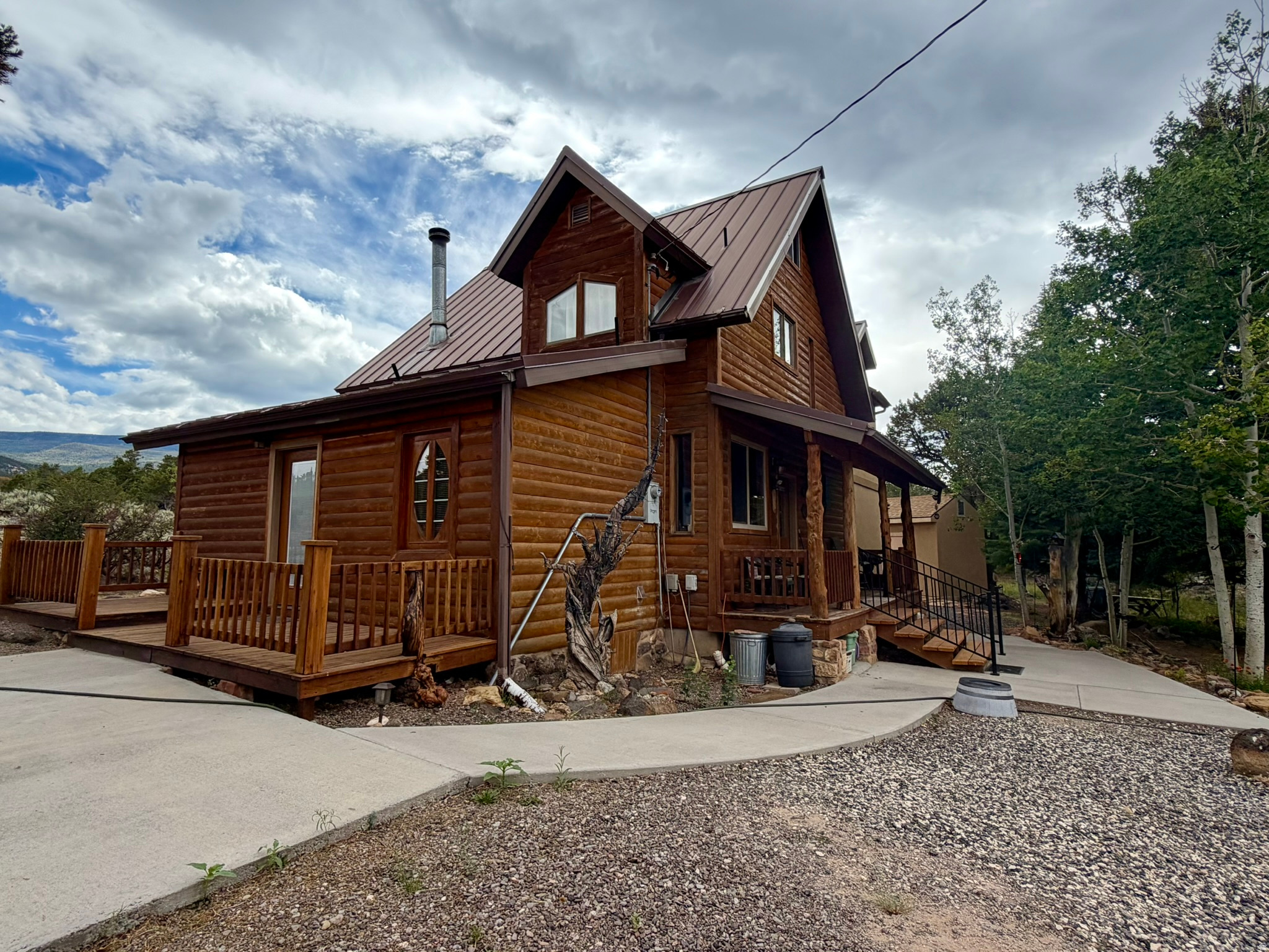 main property photo 4