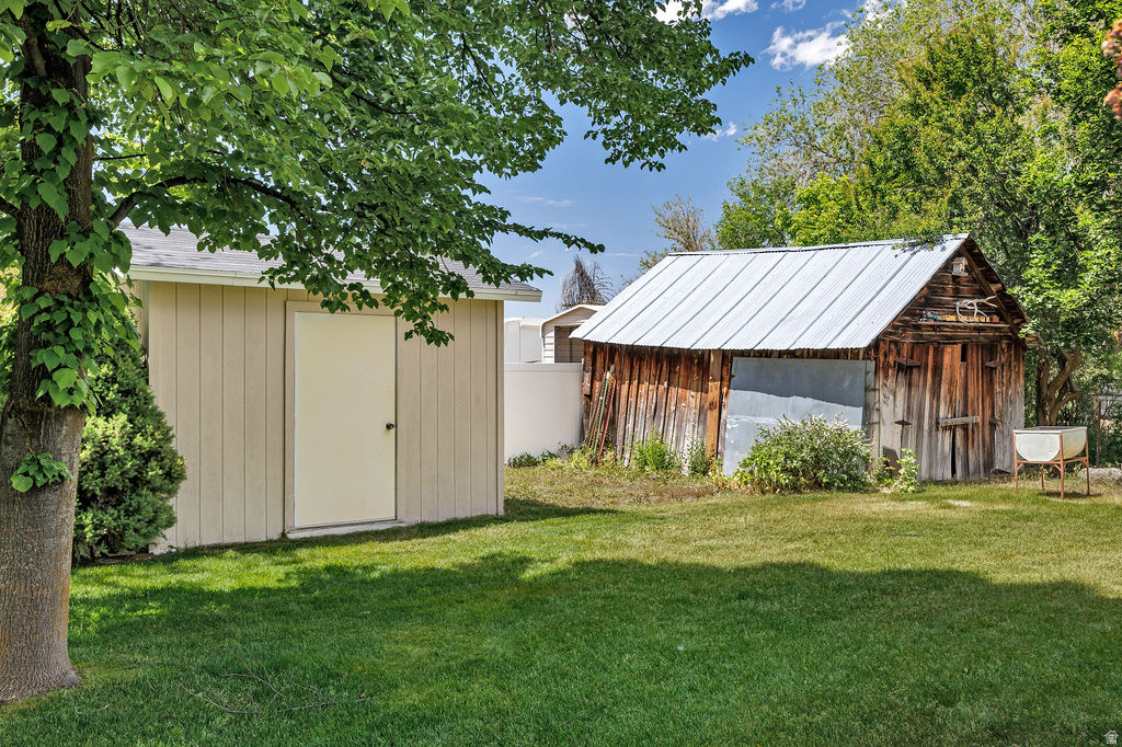 main property photo 52