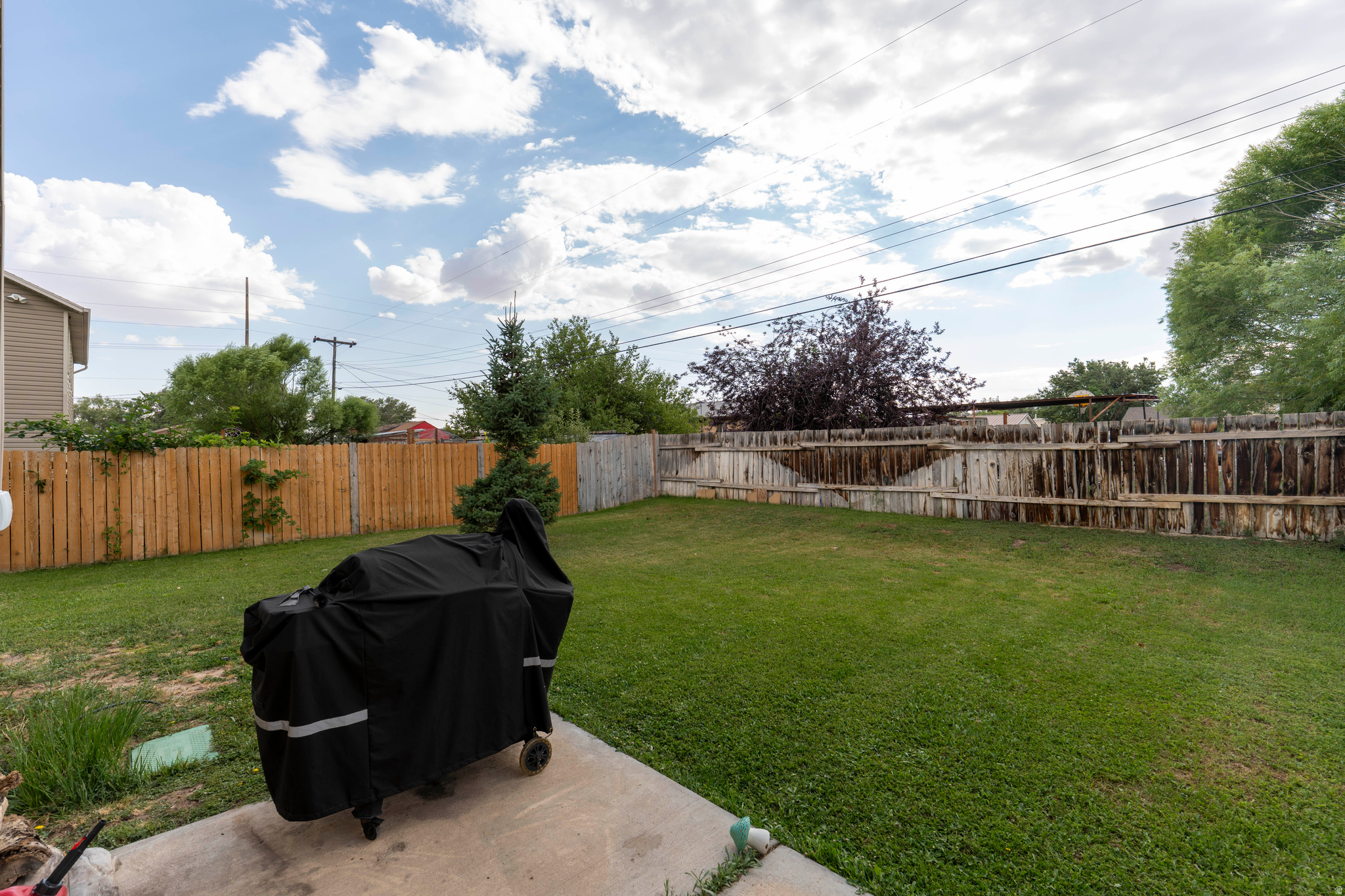 main property photo 24