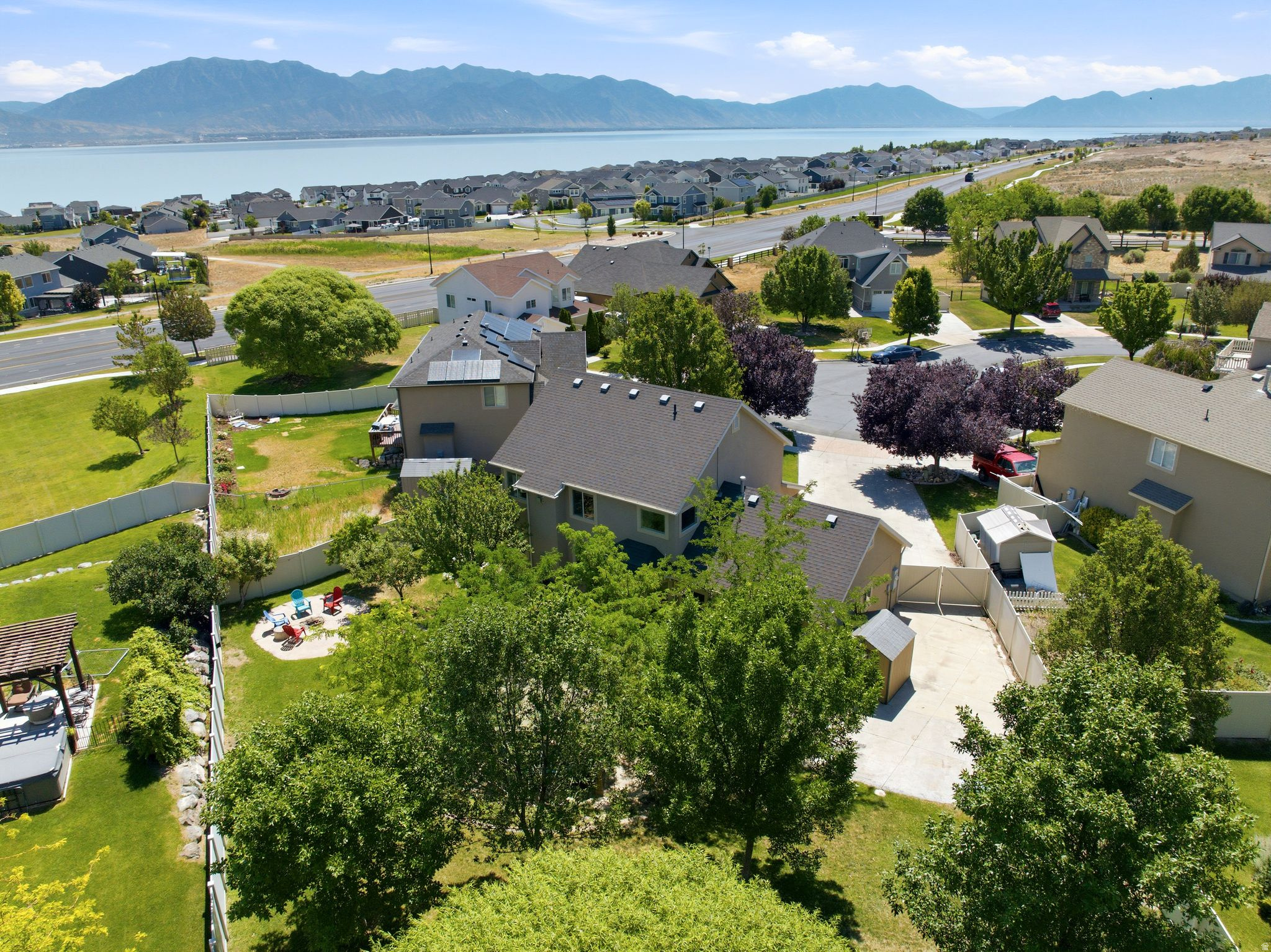 main property photo 65
