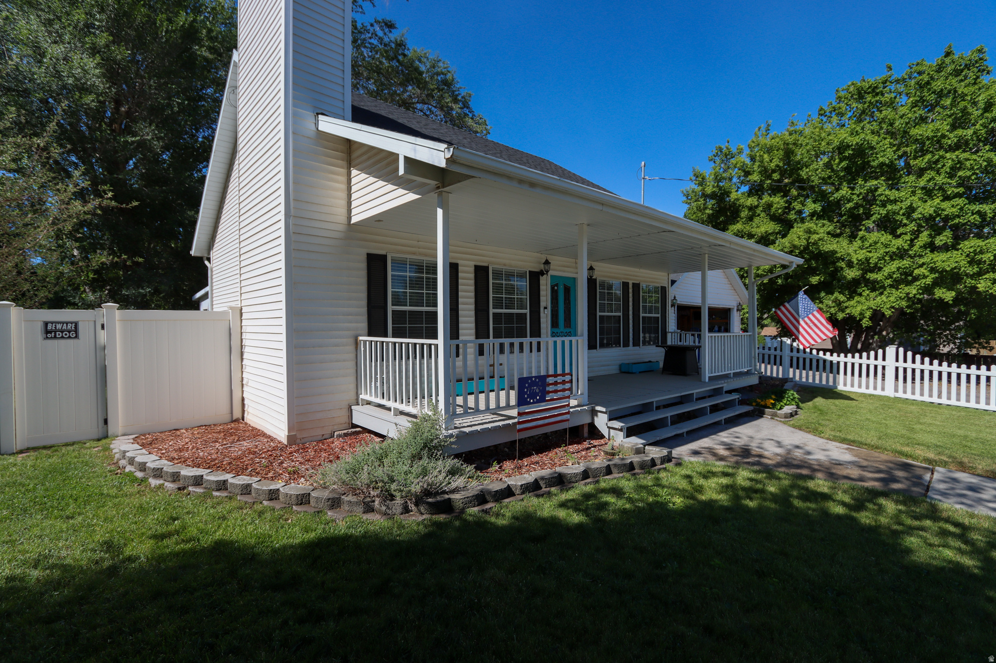 main property photo 1