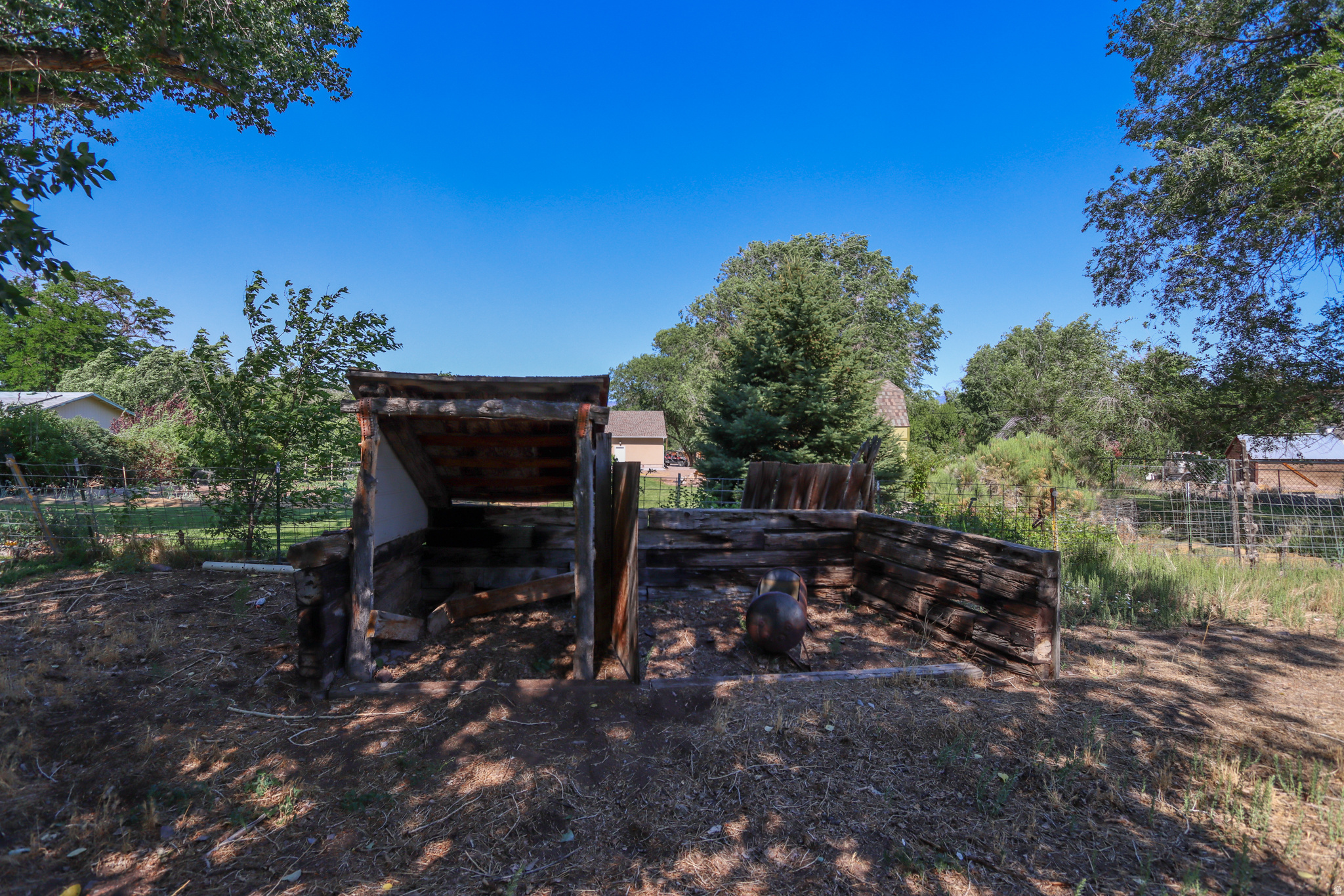 main property photo 58