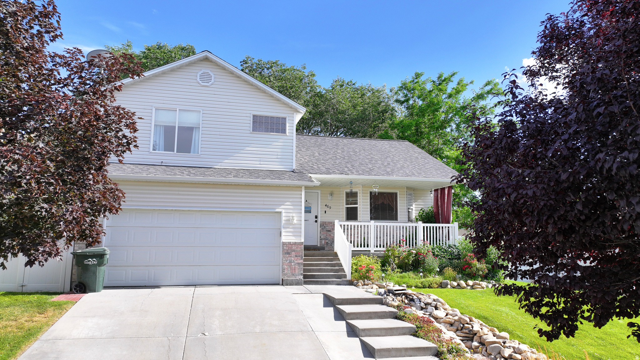 main property photo 0