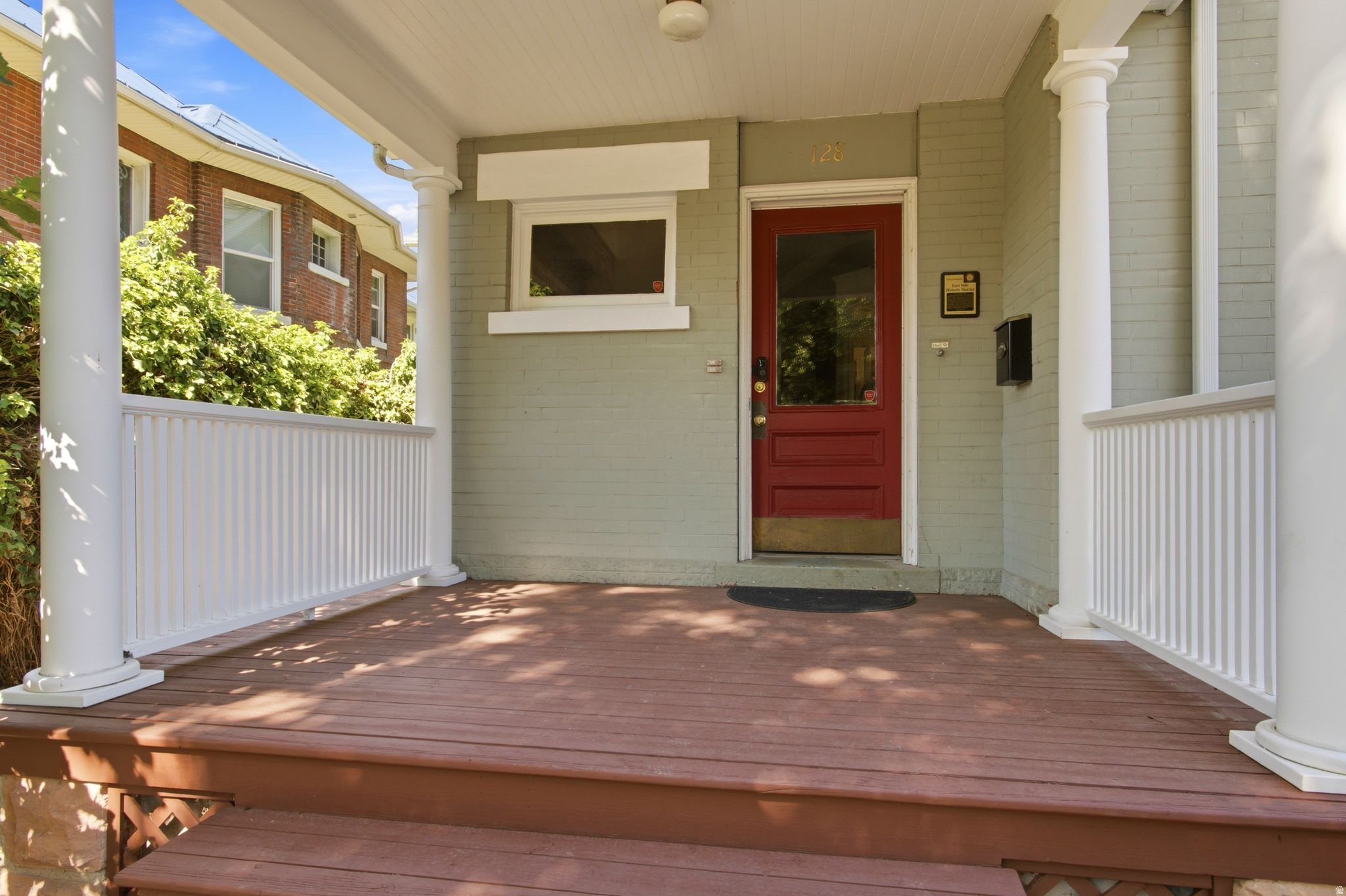 main property photo 5