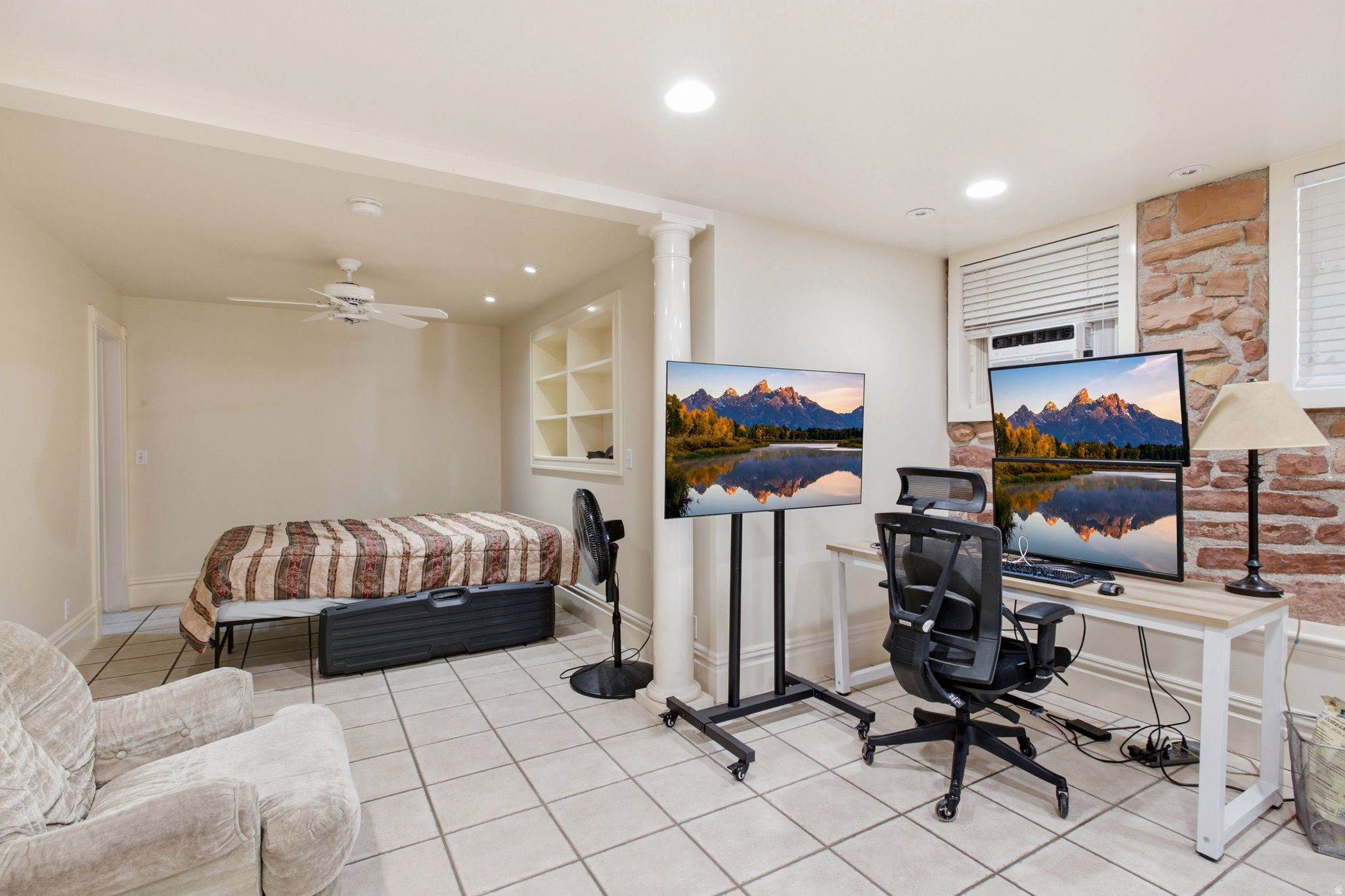 main property photo 59