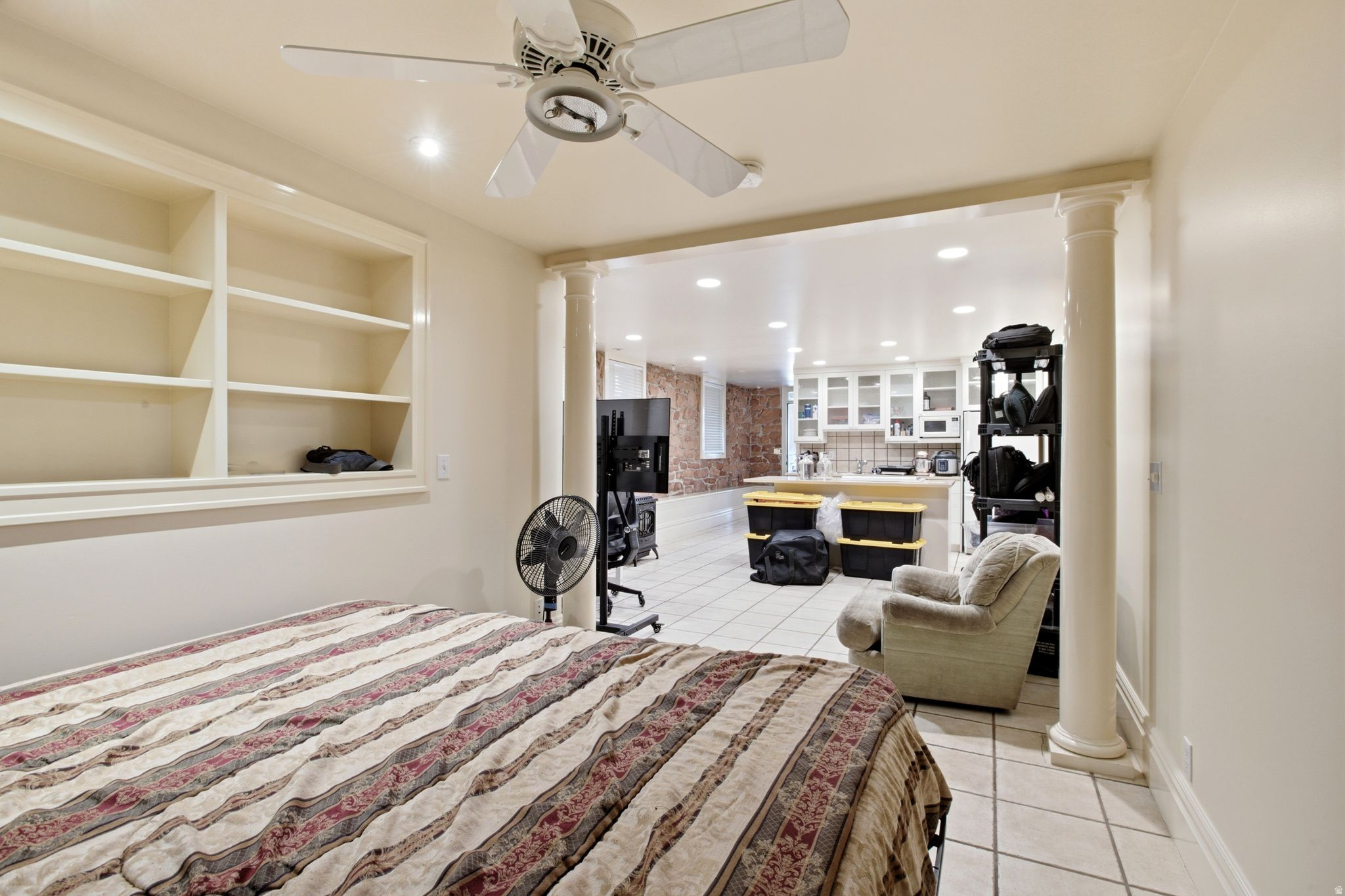 main property photo 60