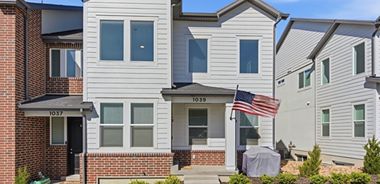 image of property with 3 Bed | 3 Bath | 2,357 Sqft