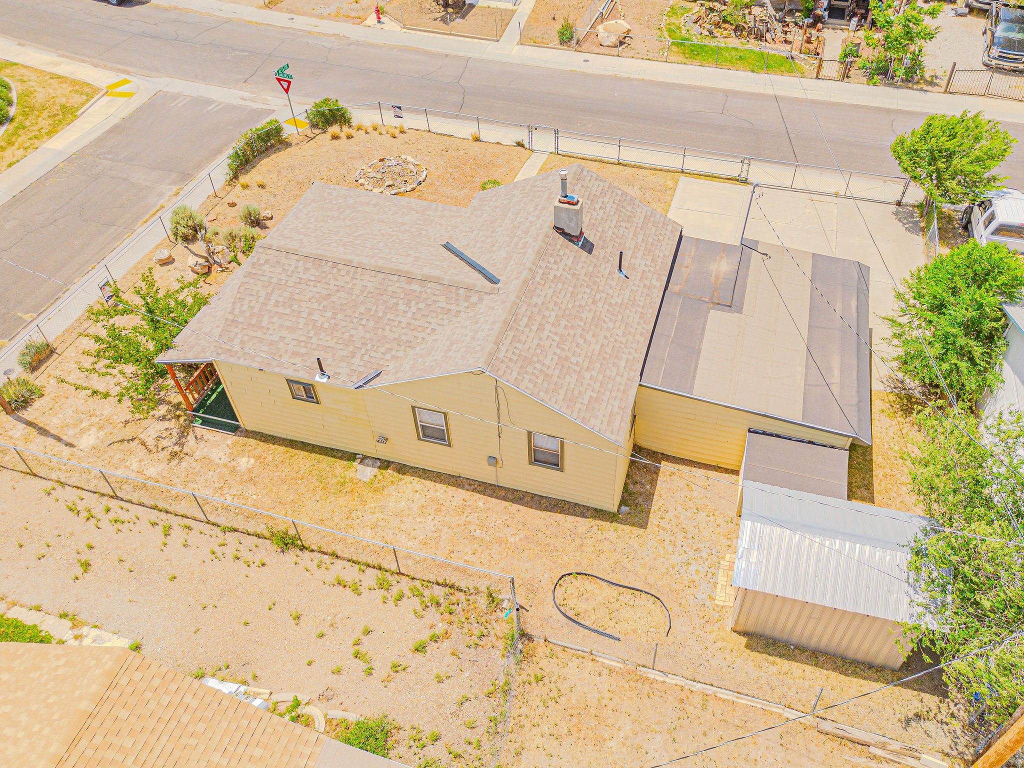main property photo 9