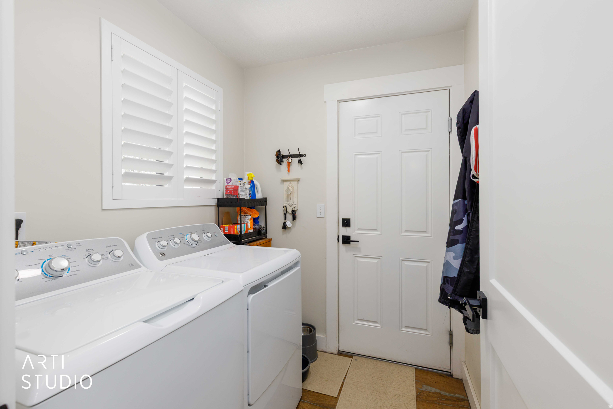 main property photo 21