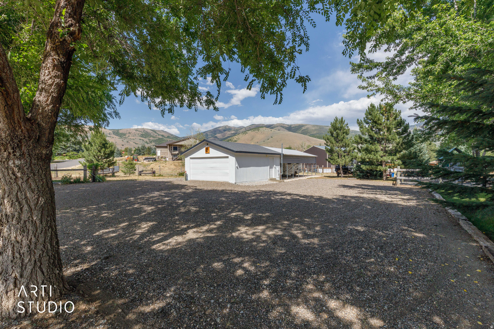 main property photo 45