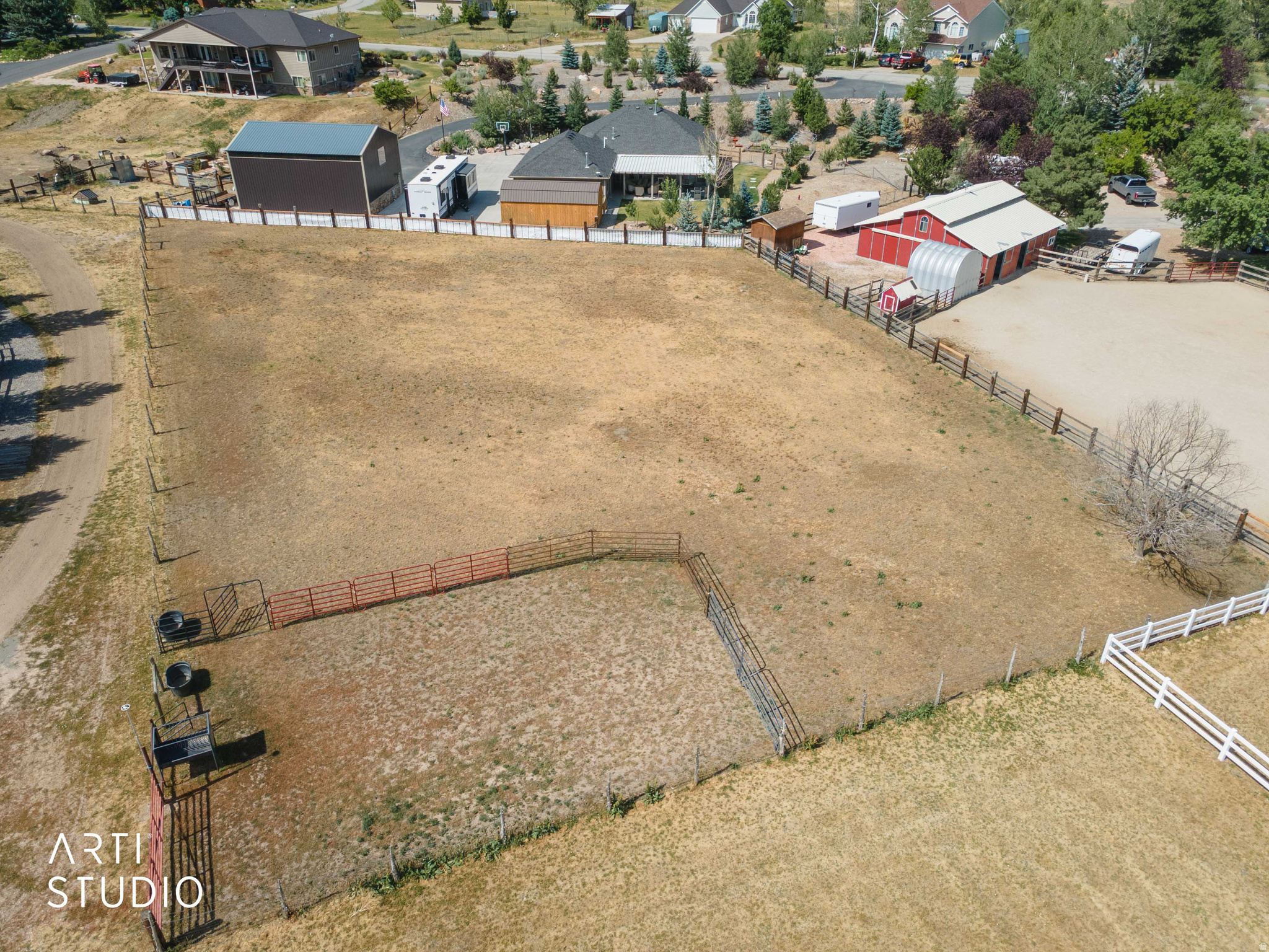 main property photo 50