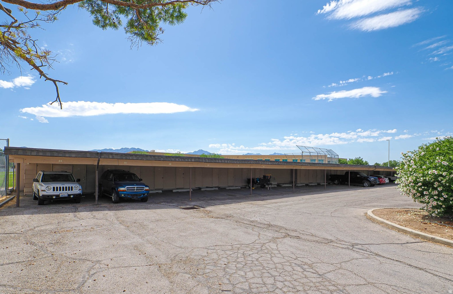main property photo 15