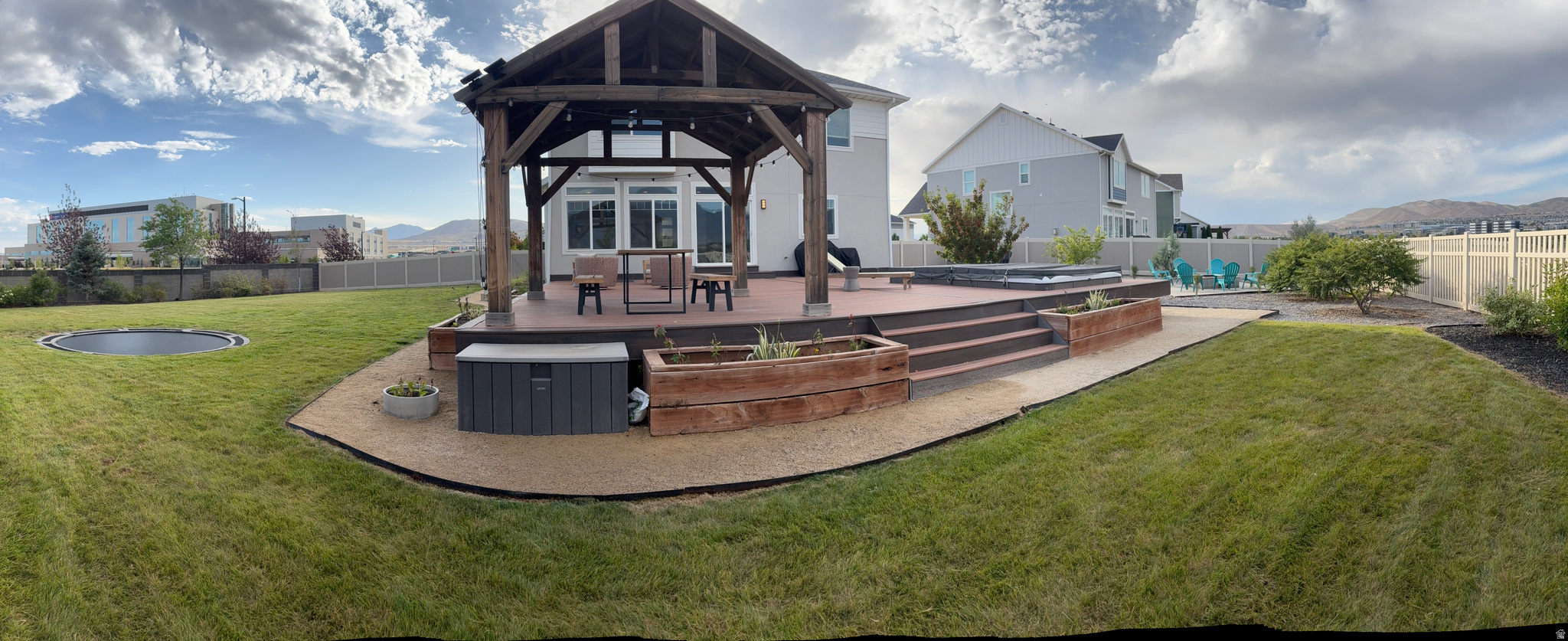 main property photo 60