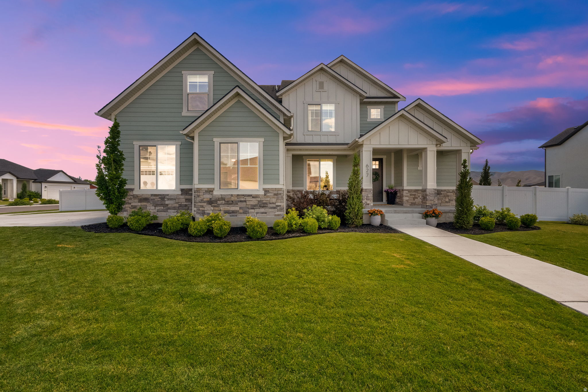 main property photo 0