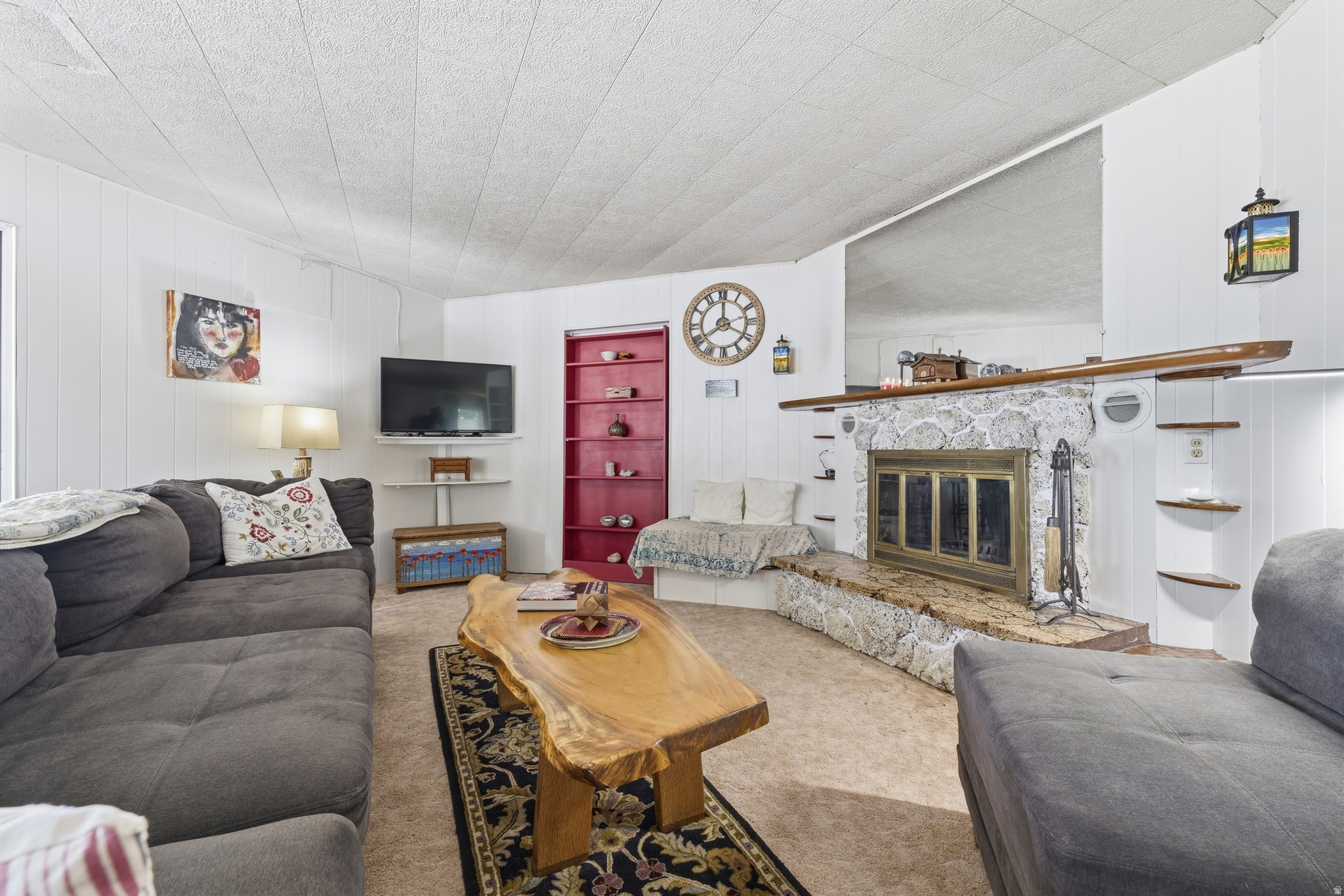 main property photo 42