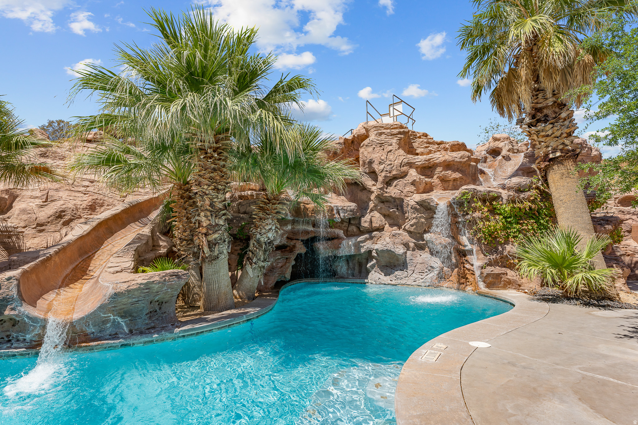 main property photo 63
