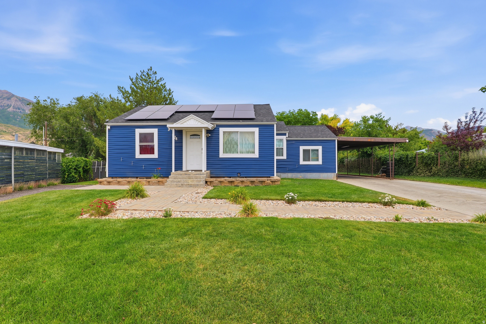 main property photo 0