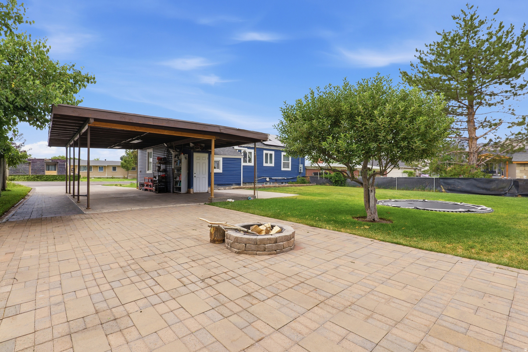 main property photo 24