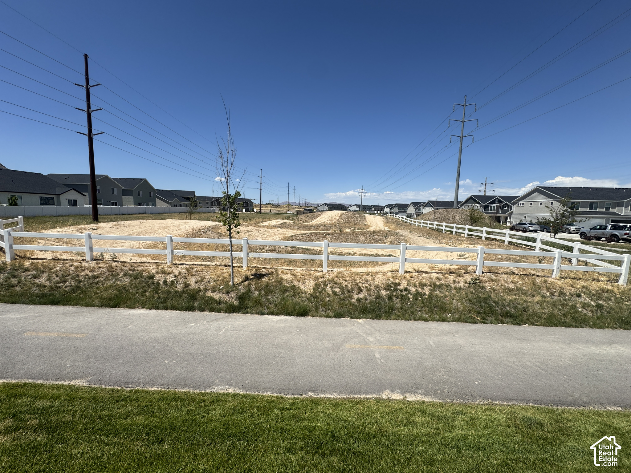 main property photo 48
