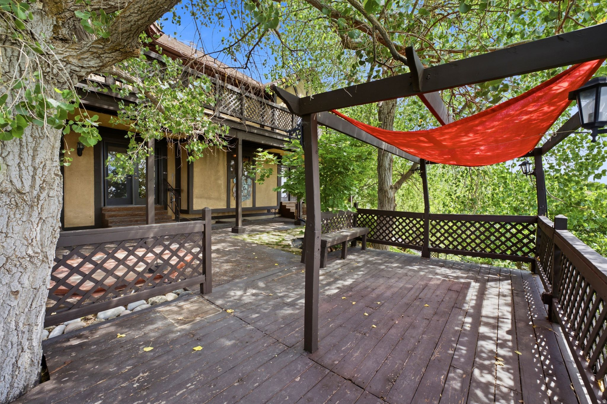 main property photo 89