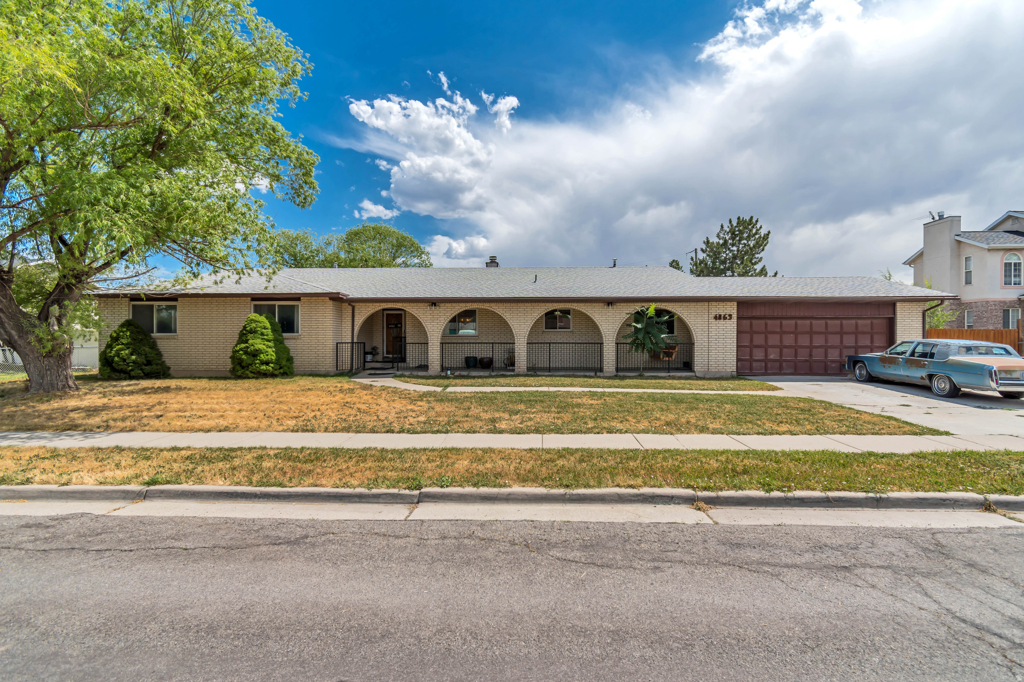 main property photo 0