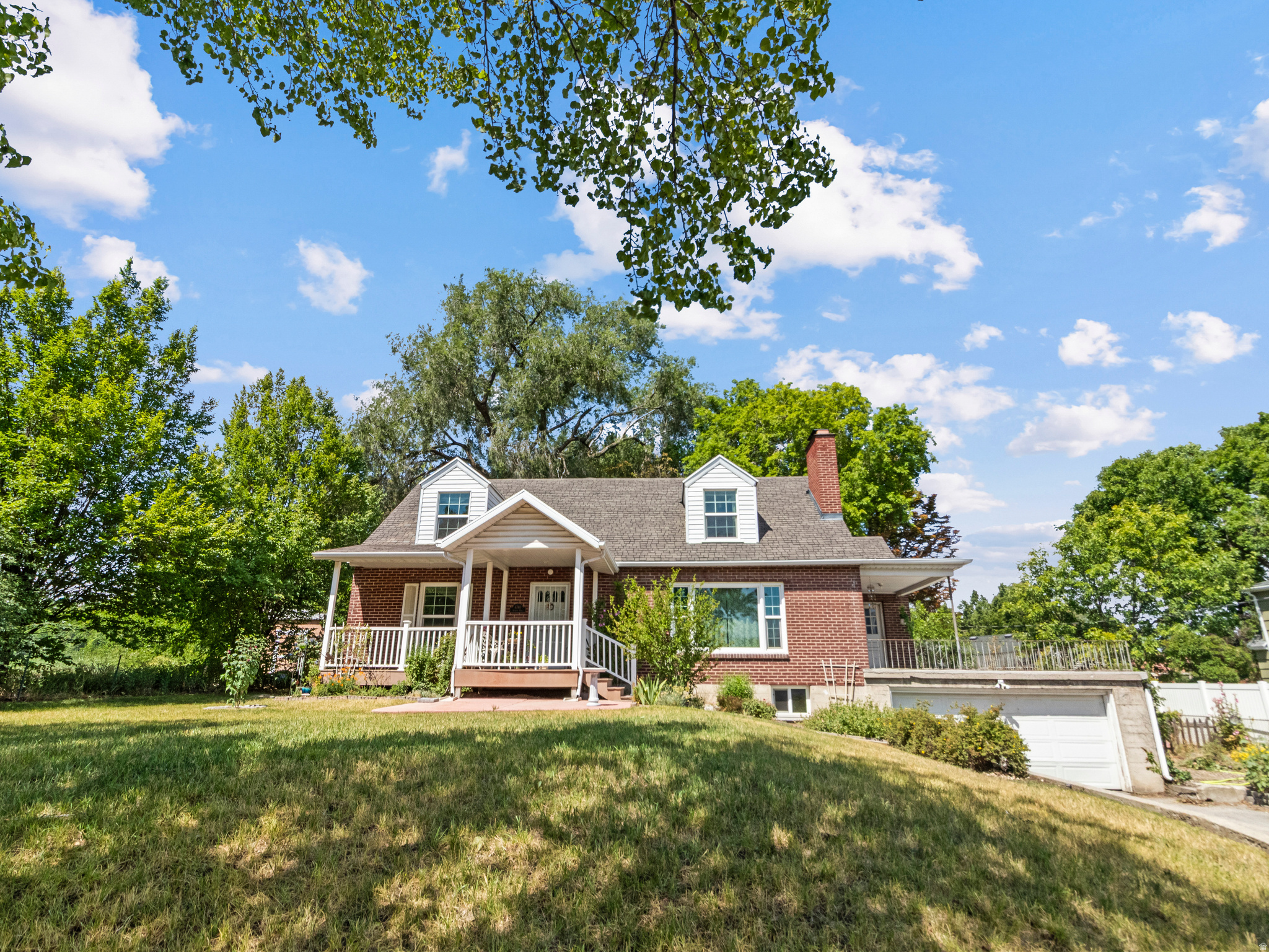 main property photo 0