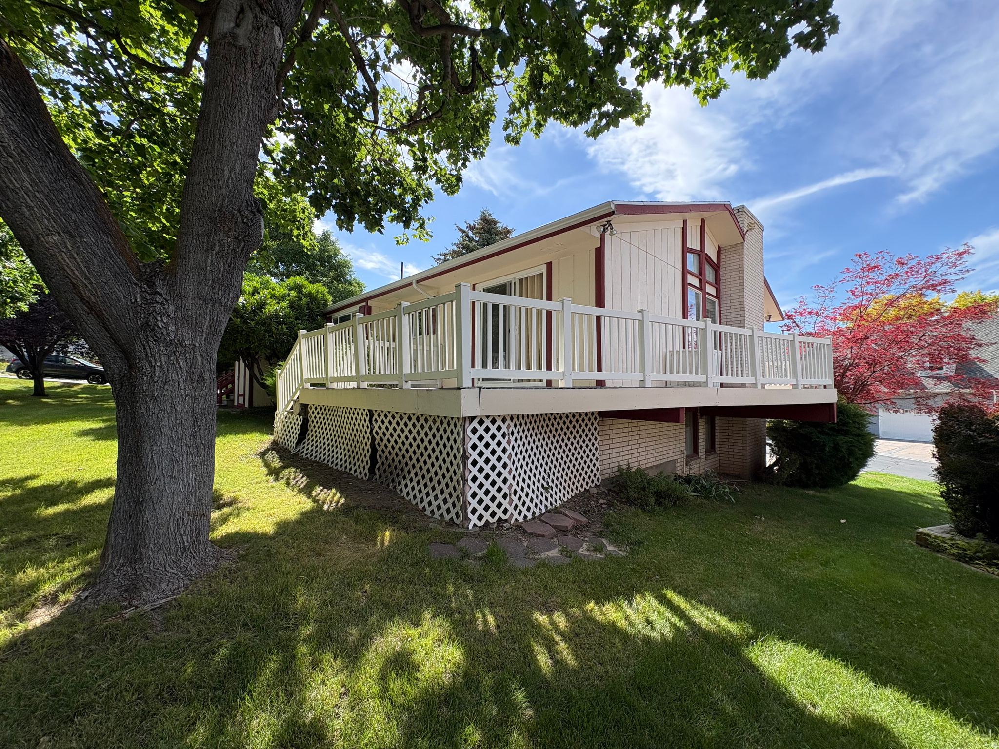 main property photo 80