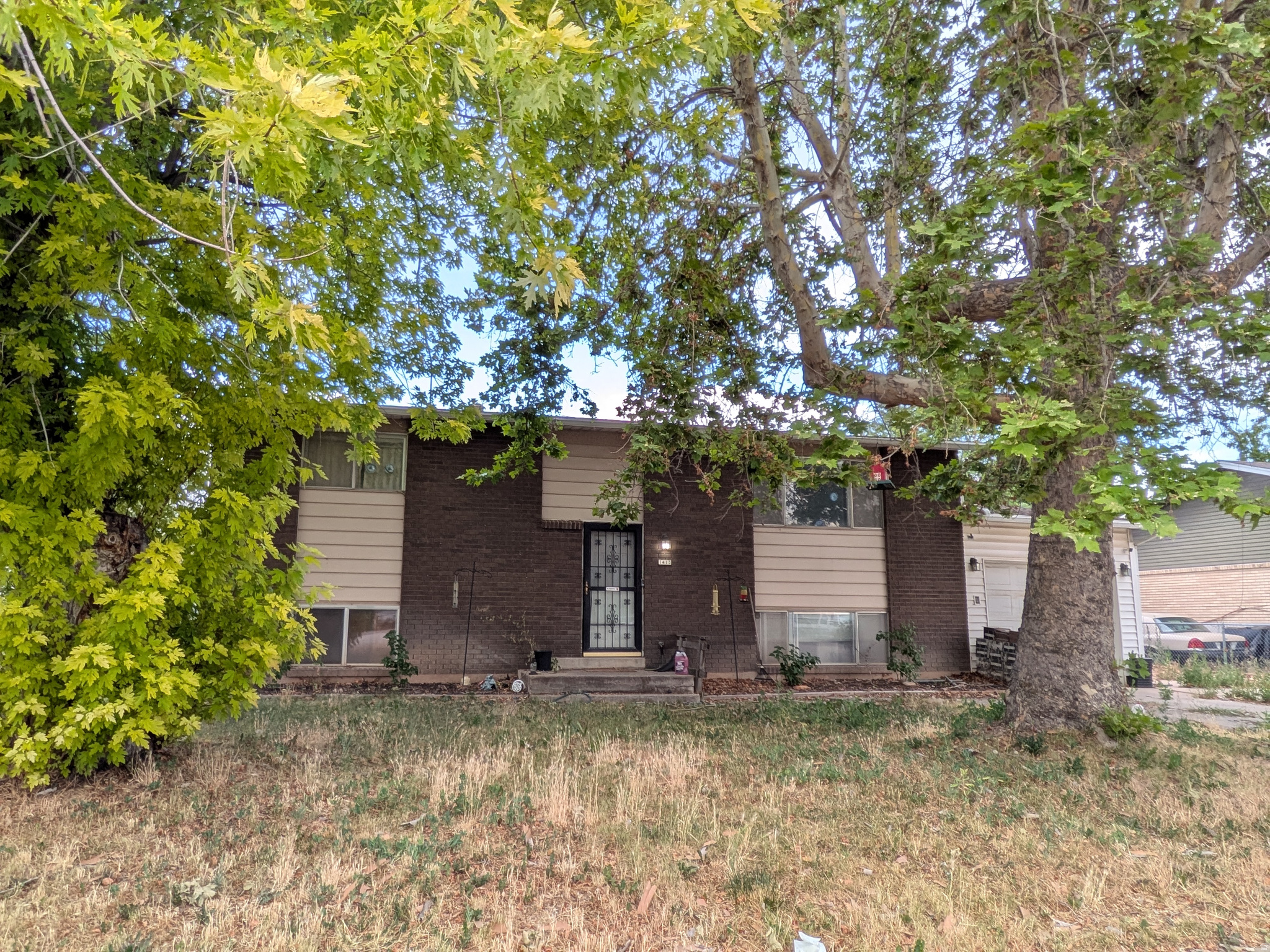 main property photo 0