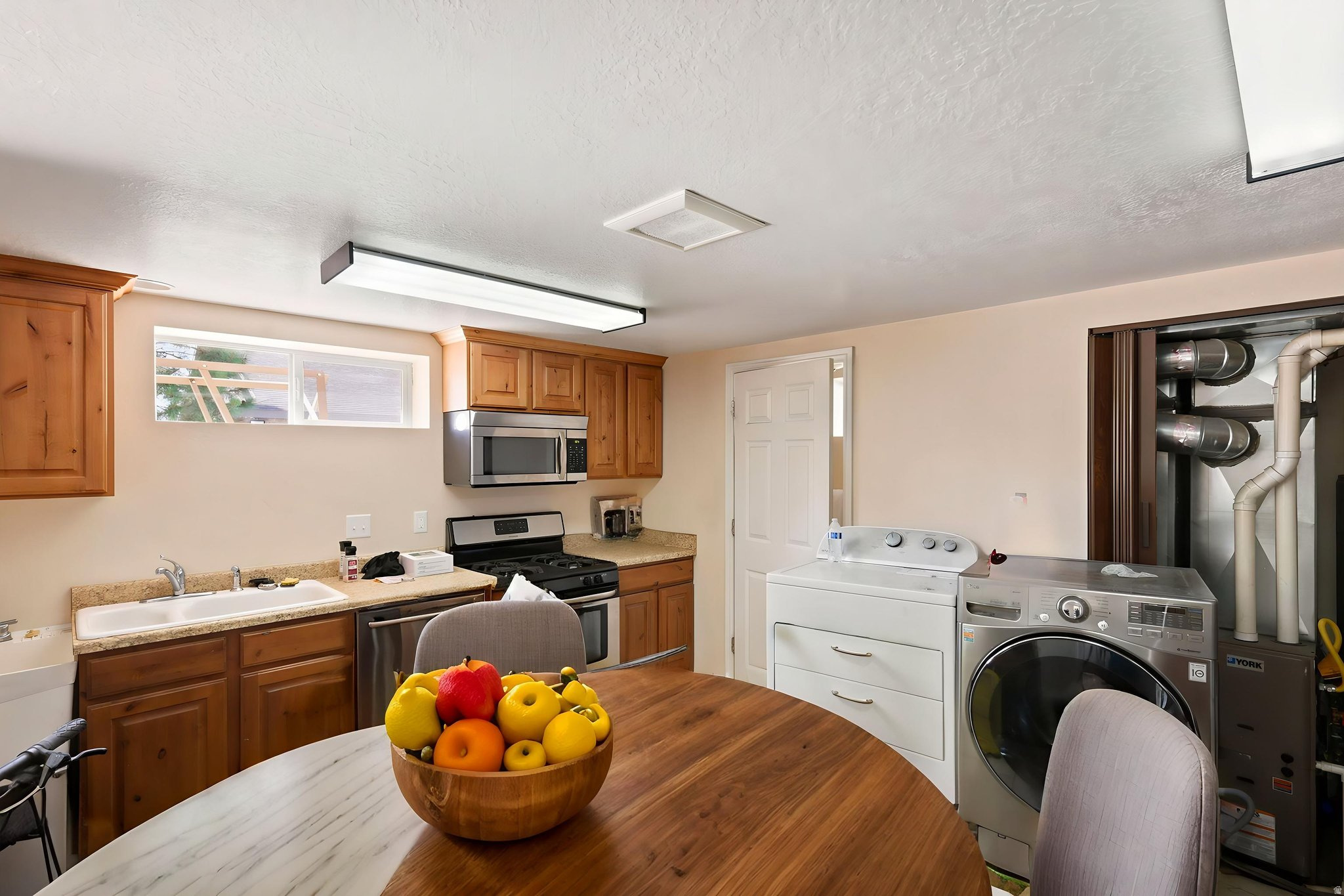 main property photo 66
