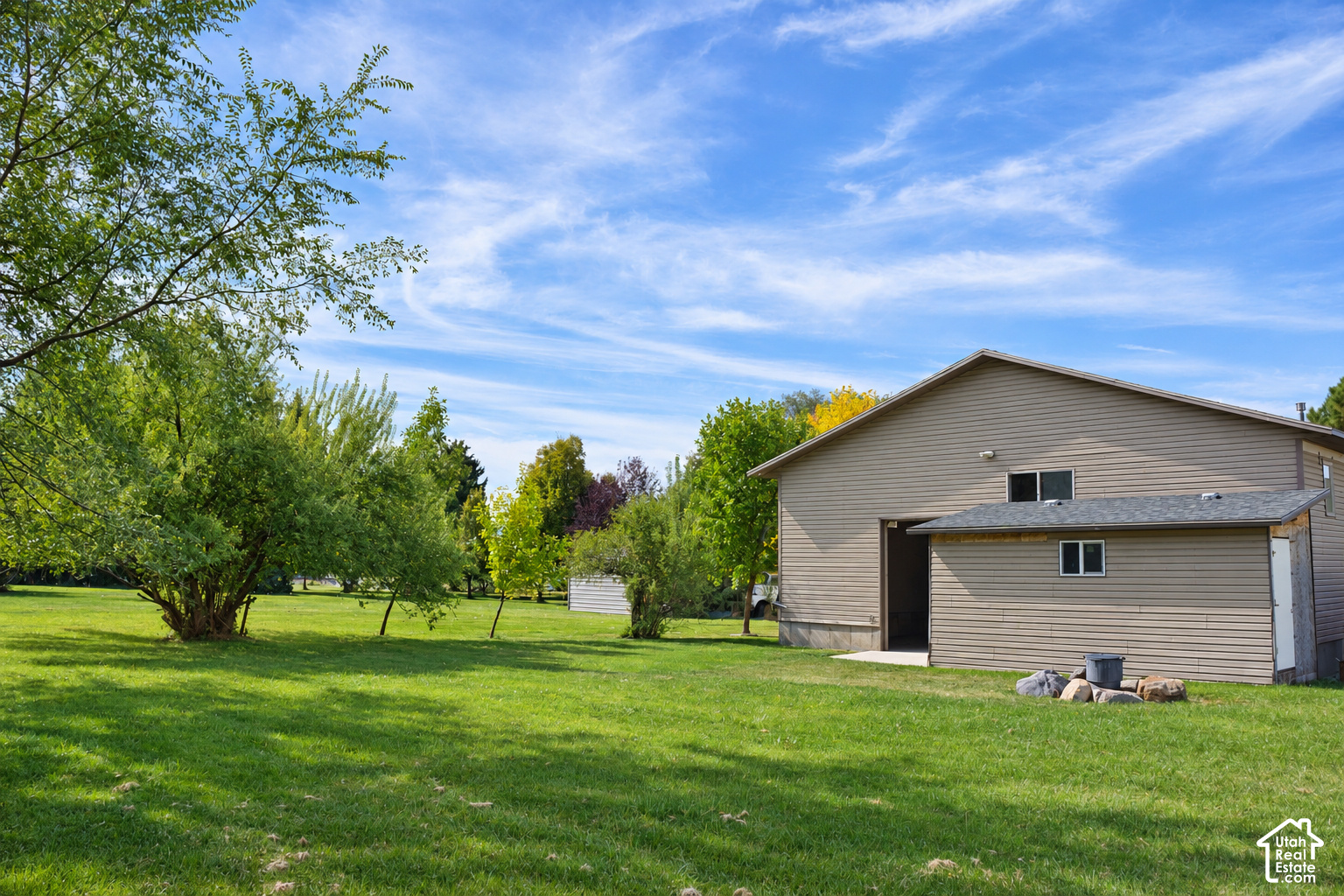 main property photo 77