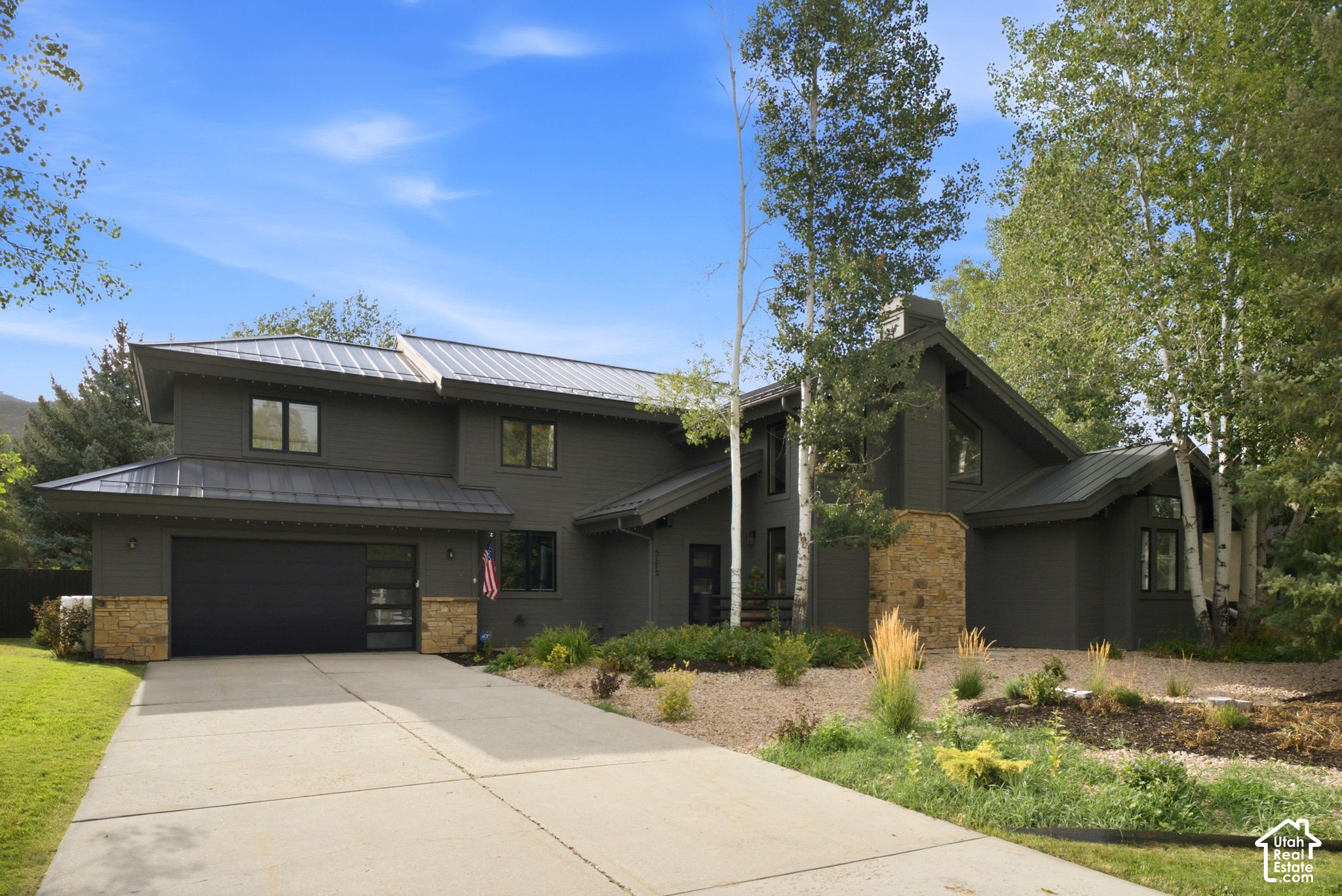 main property photo 60