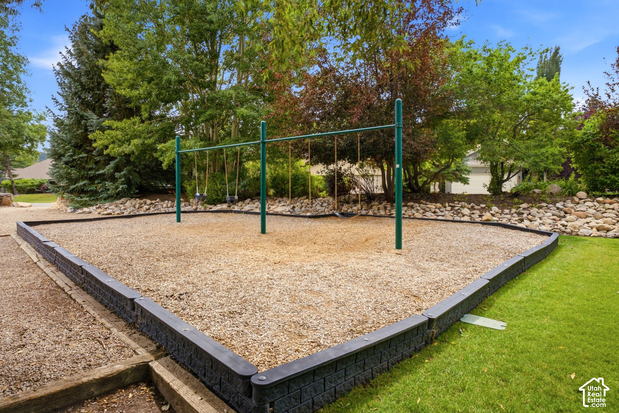 main property photo 70