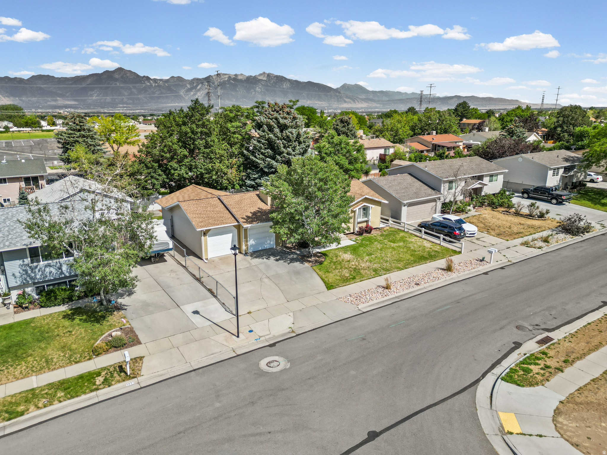 main property photo 44