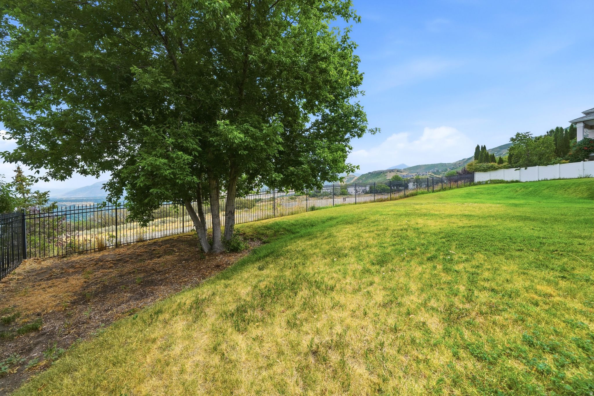 main property photo 56