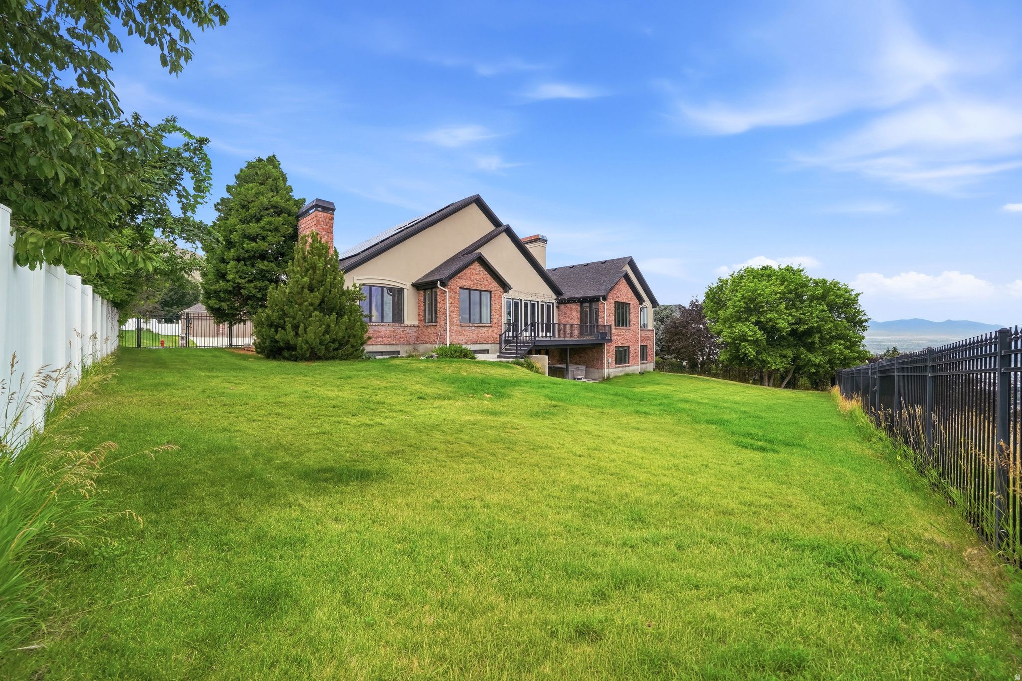 main property photo 58